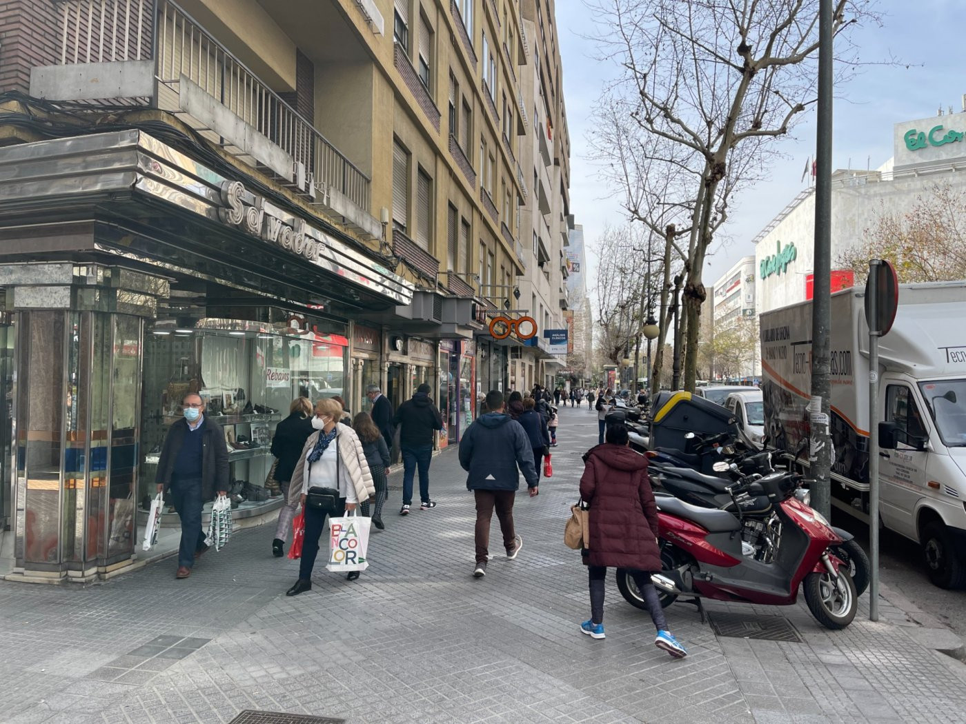 OPORTUNIDAD INVERSORES: Magnífico local comercial en pleno c - foto 5