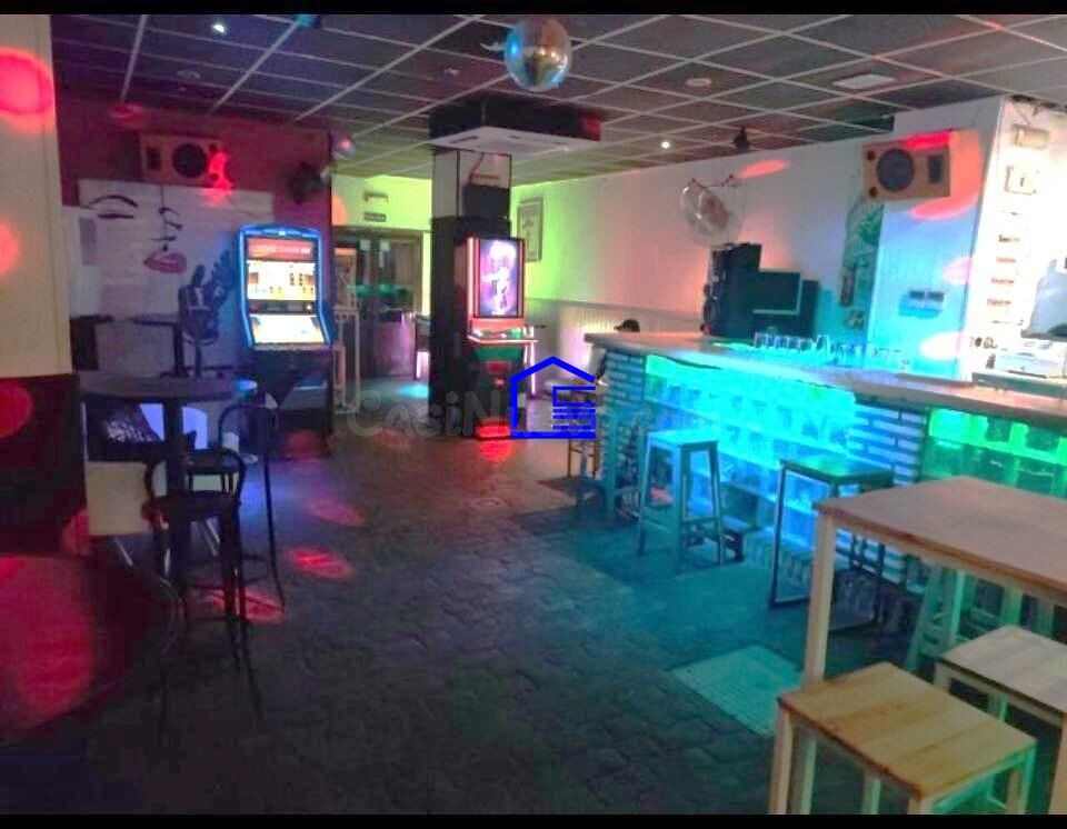 OPORTUNIDAD!! de compra Bar de Copas en el centro del Puerto - foto 4