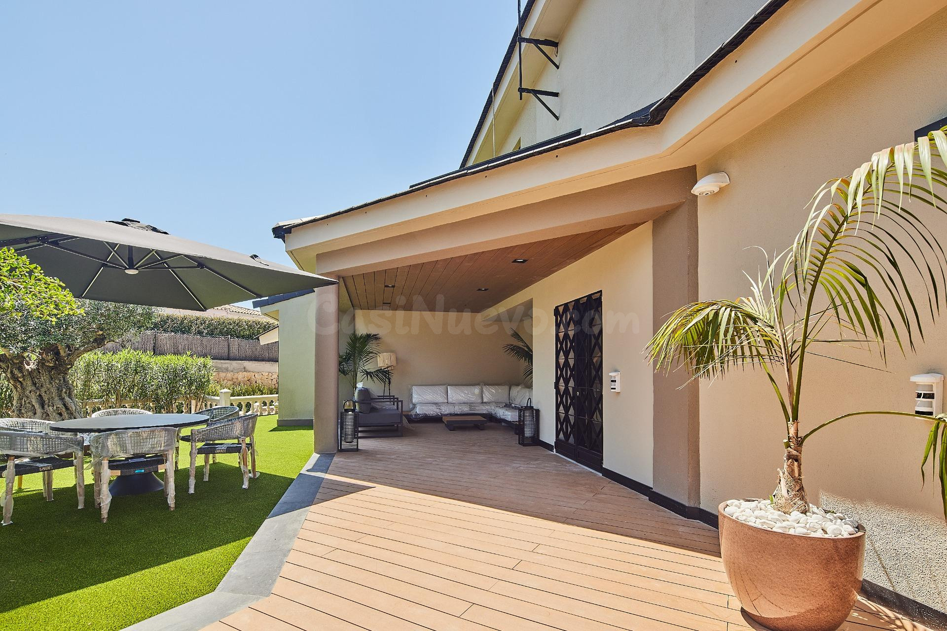 ¡Exclusivo Chalet de Lujo totalmente reformado y equipado pa - foto 2