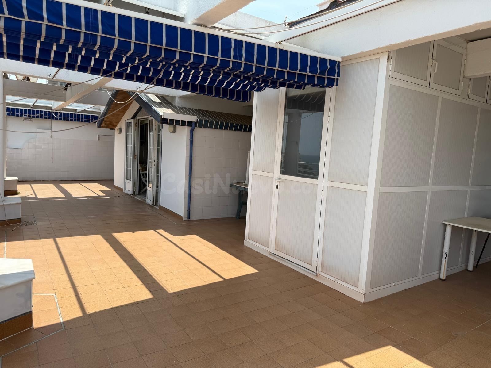 ATICO con terraza de 93 m2, vistas al mar y ubicación privil - foto 2