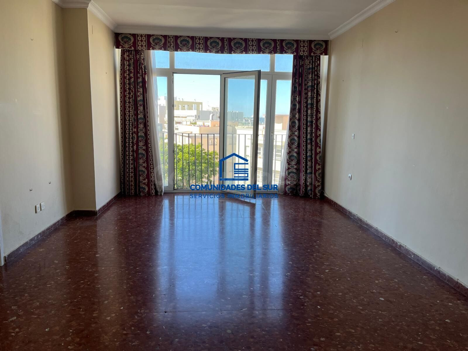 Magnifico piso en venta en Bahía Blanca con vistas despejada - foto 4