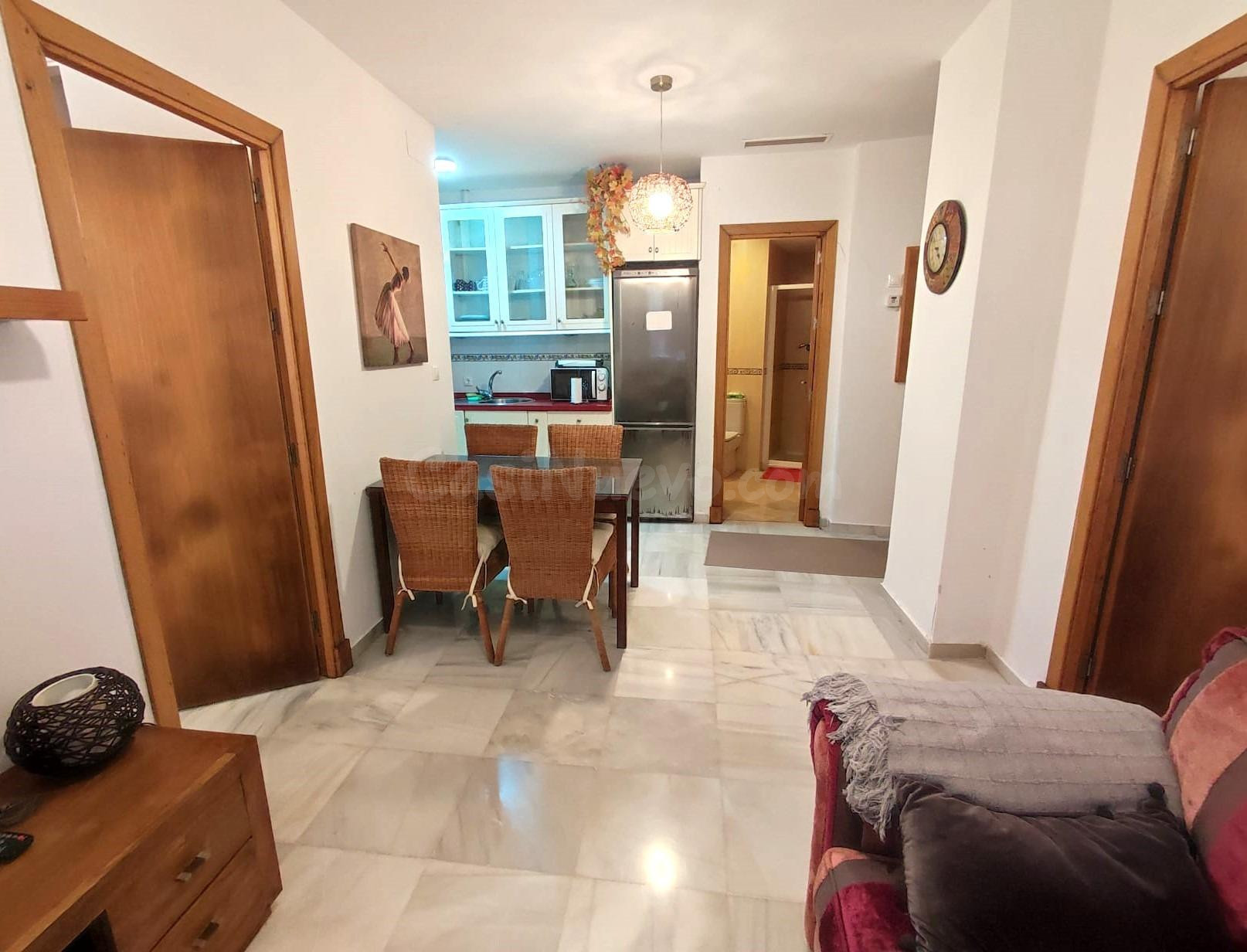 VIVIENDA EN PLANTA BAJA CENTRO DE CADIZ - foto 3