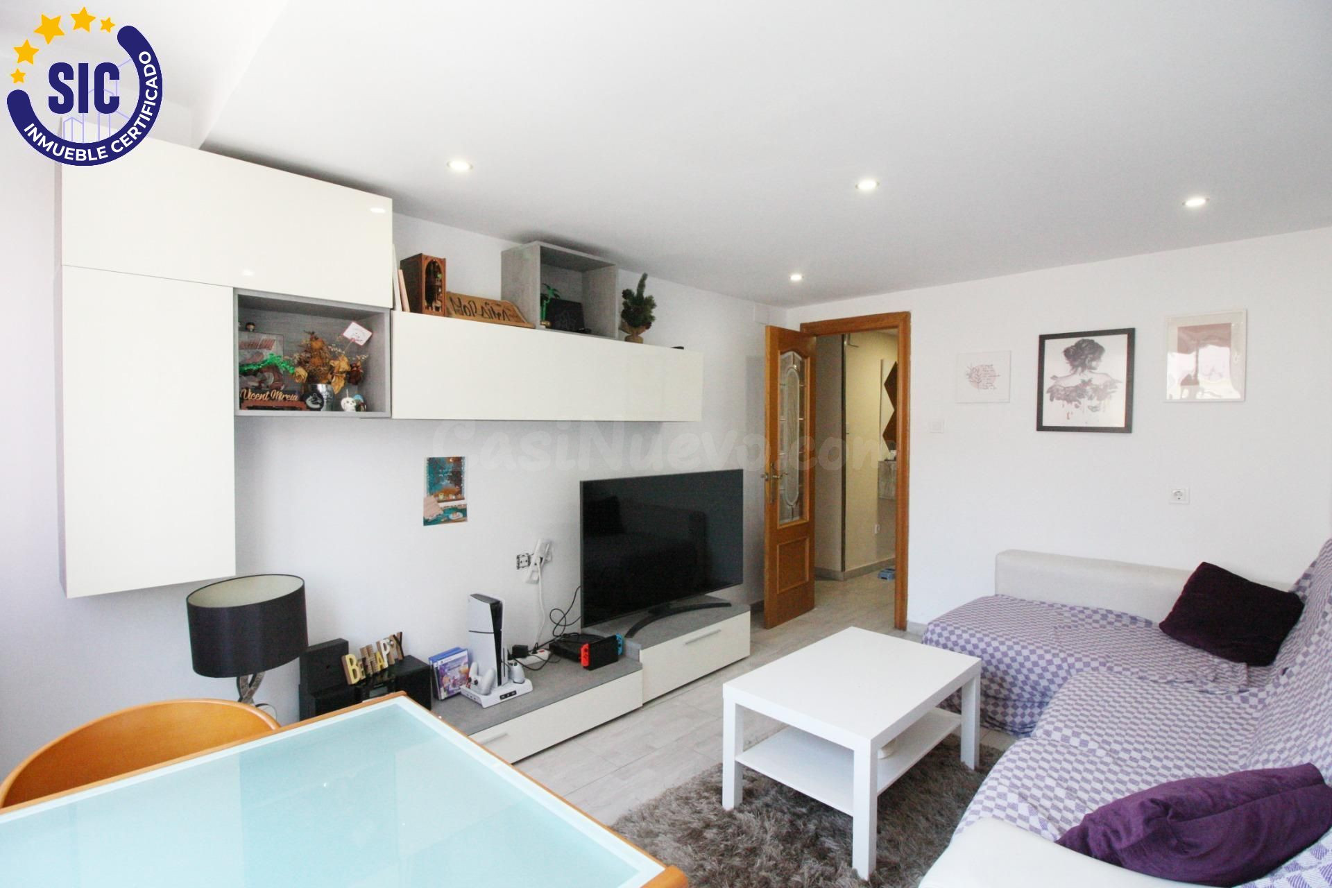 VIVIENDA CON TRES DORMITORIOS EN BUENA ZONA DE ALAQUAS - foto 3
