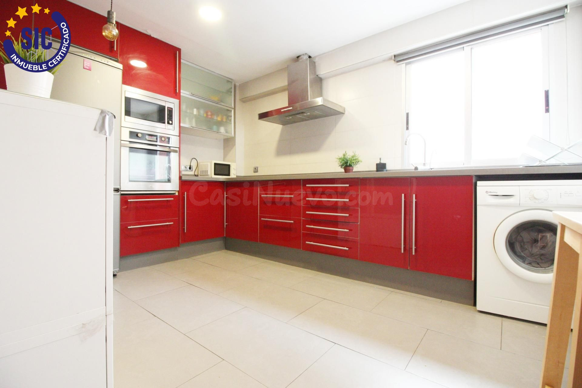 CASA CON CUATRO habitaciones Y PISCINA PRIVADA - foto 5