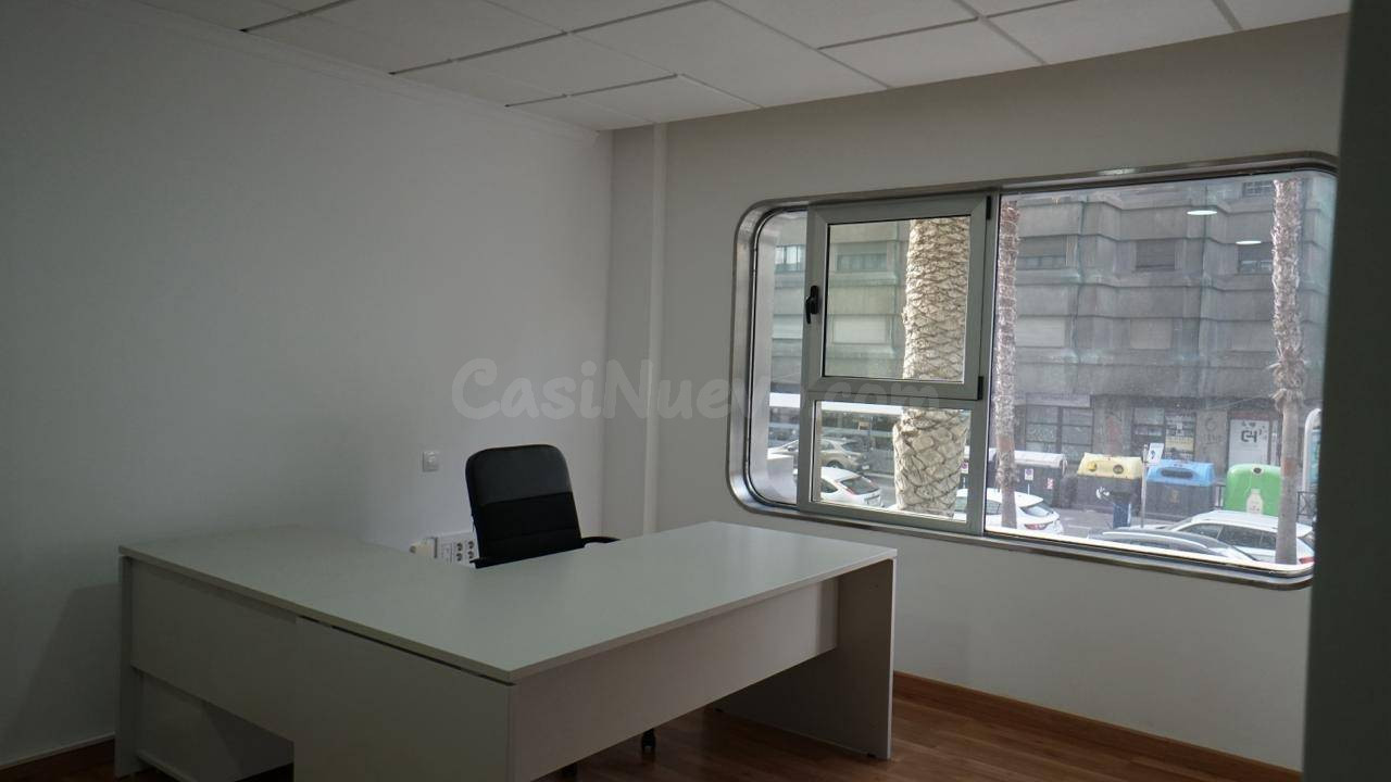 OFICINA EN ALQUILER EN EDIFICIO AMACO - foto 2