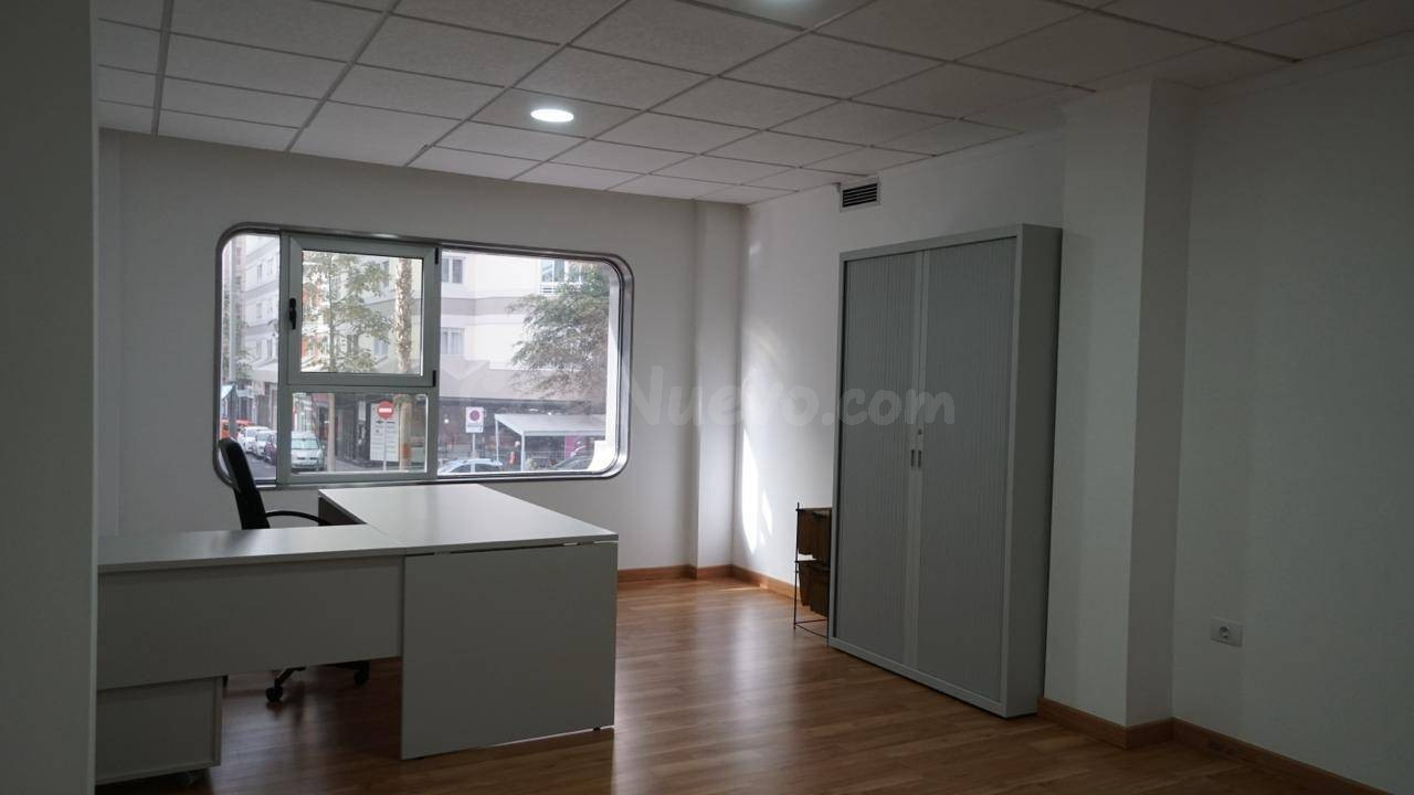 OFICINA EN ALQUILER EN EDIFICIO AMACO - foto 4