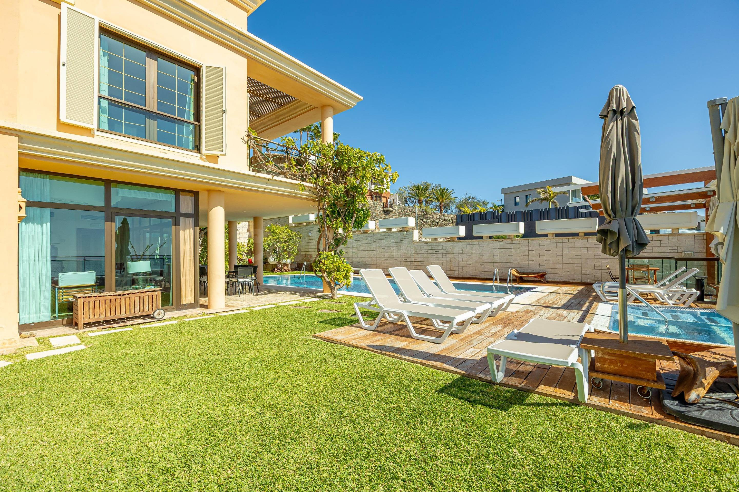 Exclusiva Villa de Lujo en San AgustIn con Vistas al Mar - foto 2