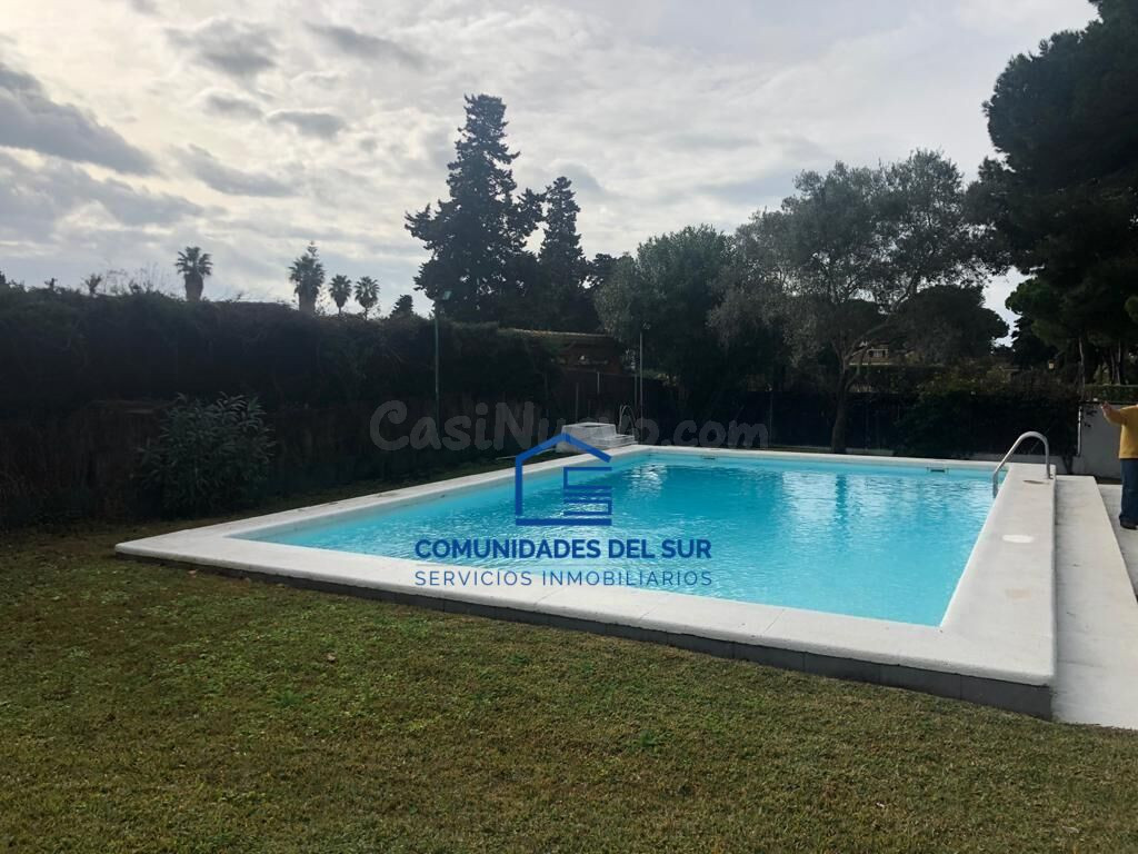 Exclusiva vivienda con piscina en Vistahermosa – ALQUILER TE