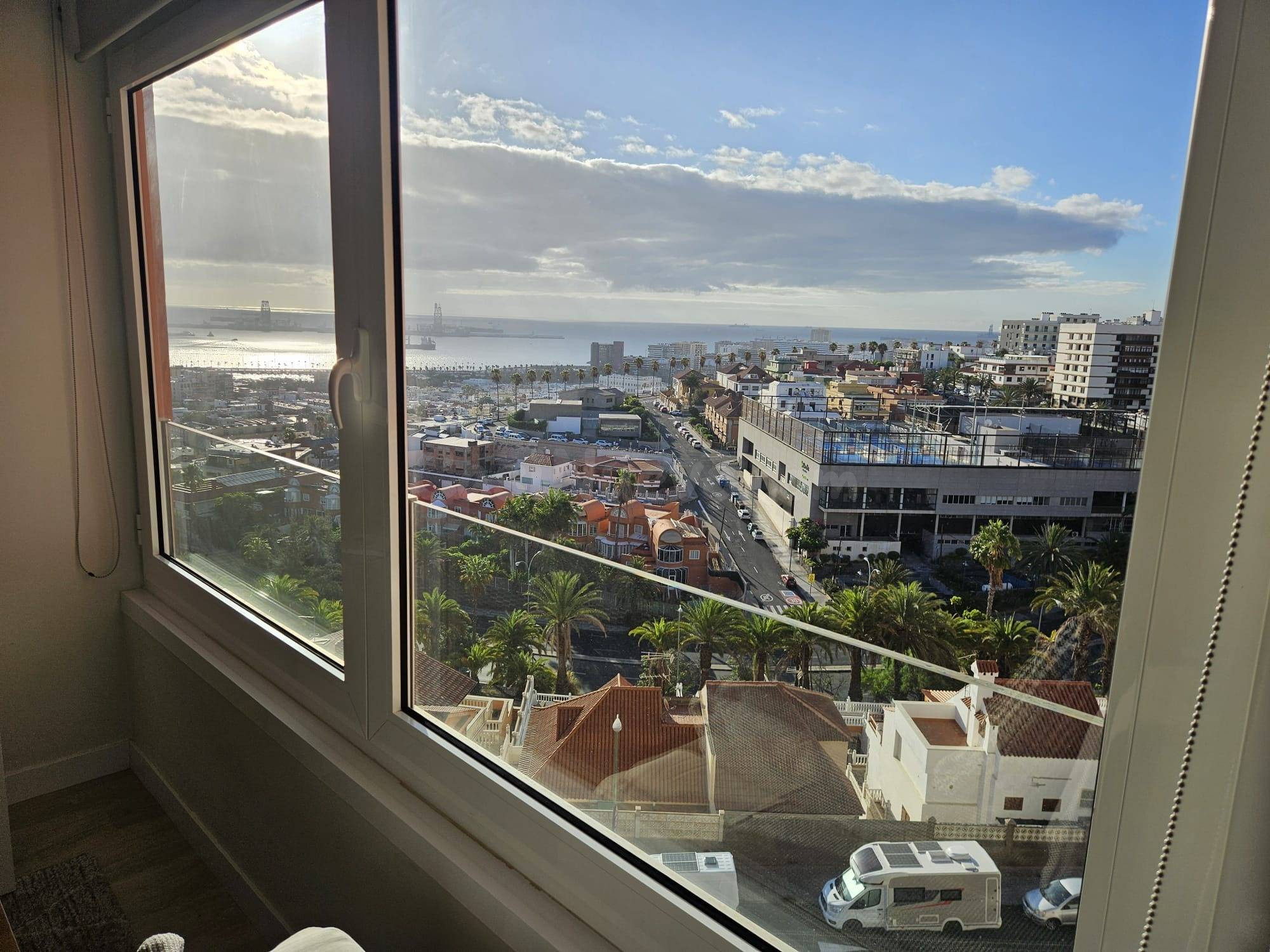 Piso con vistas al mar en zona de la minilla - foto 5