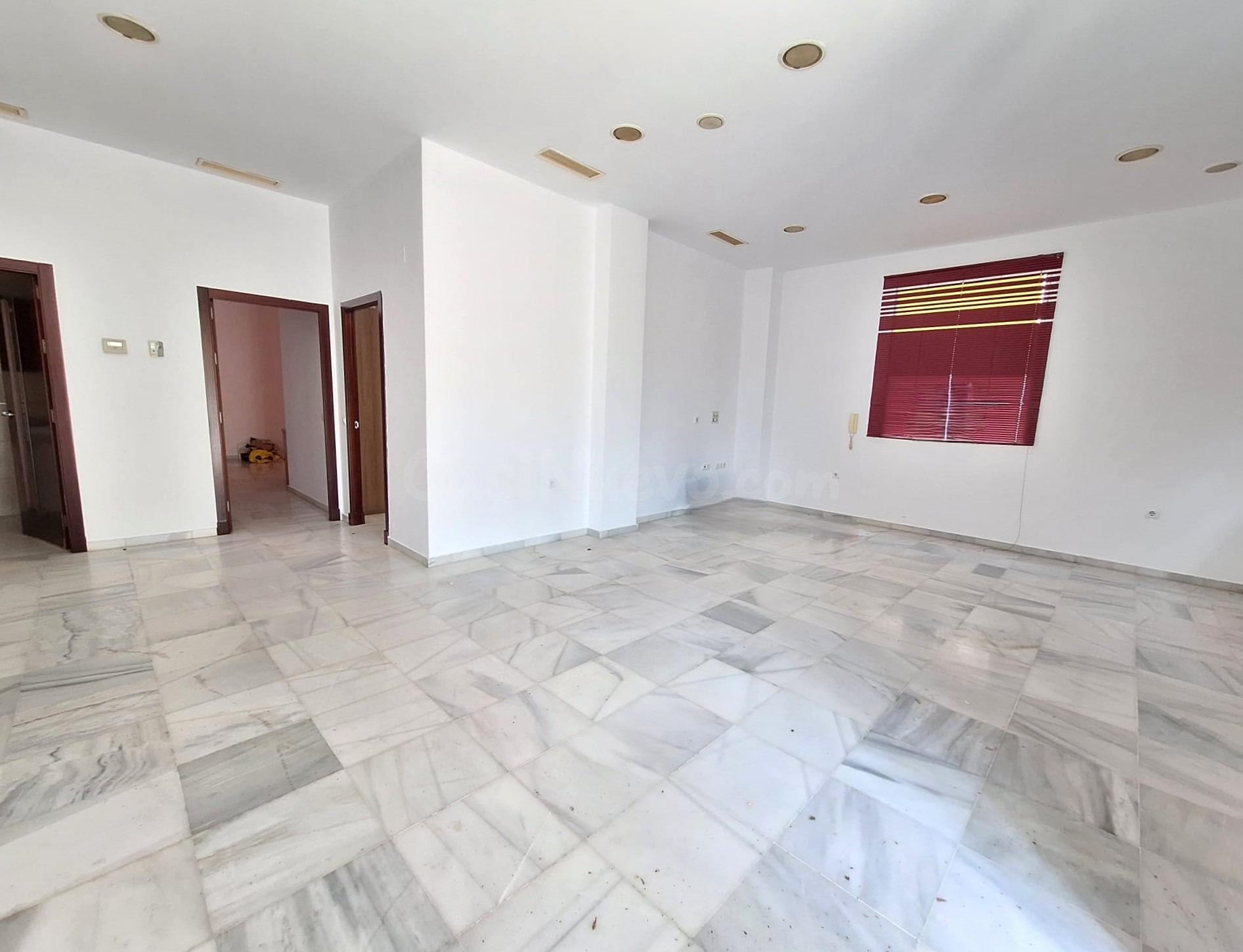 LOCAL COMERCIAL EN VENTA