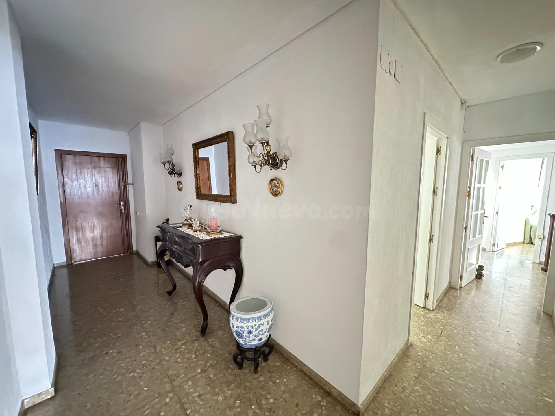 Piso familiar en el centro, Córdoba capital - foto 2