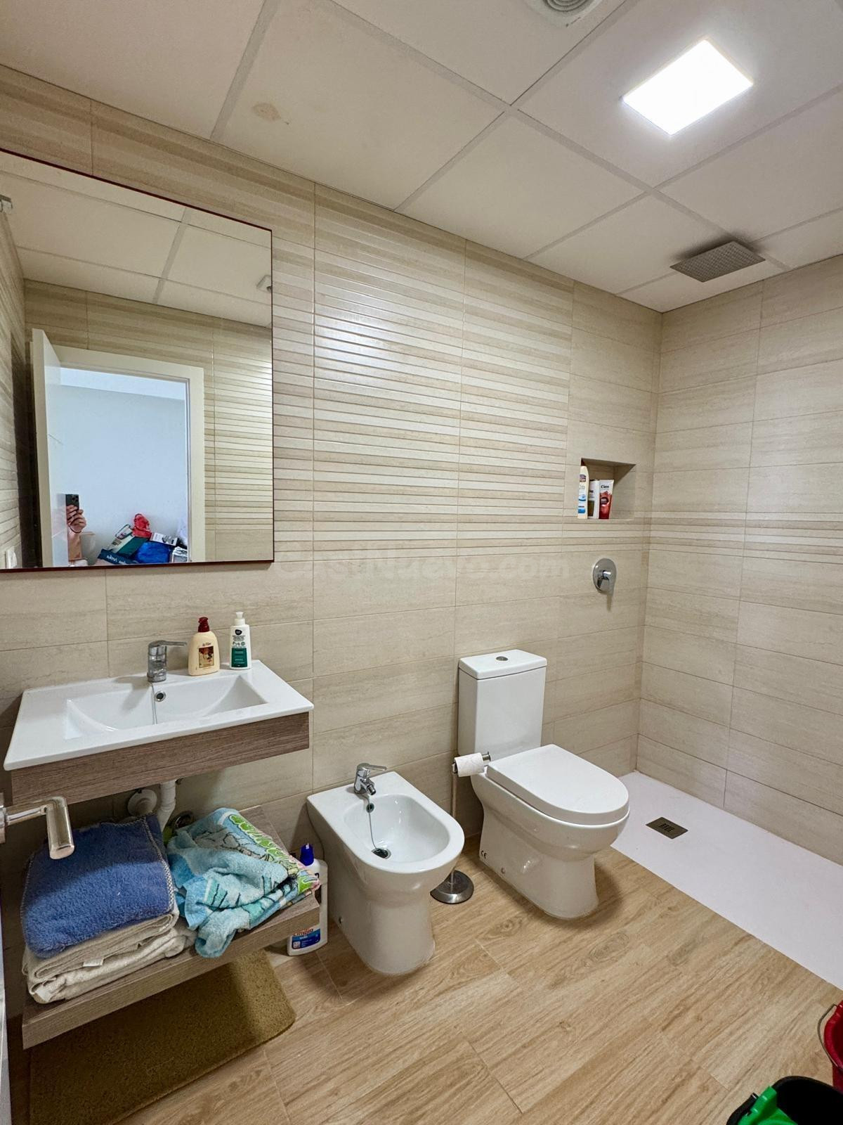 Local comercial de 45m2 a pie de calle - foto 2