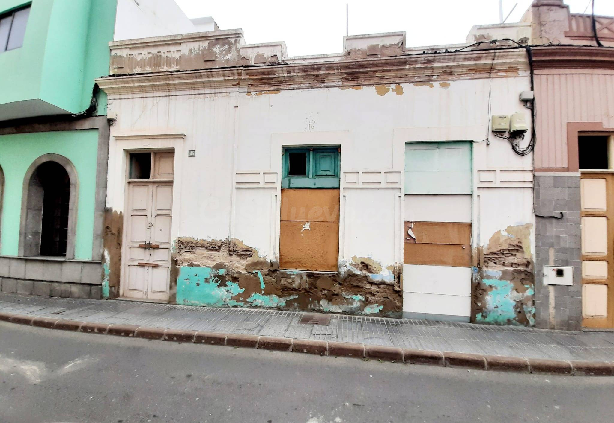 Solar urbano en venta en La Isleta – posibilidad de edificio - foto 5