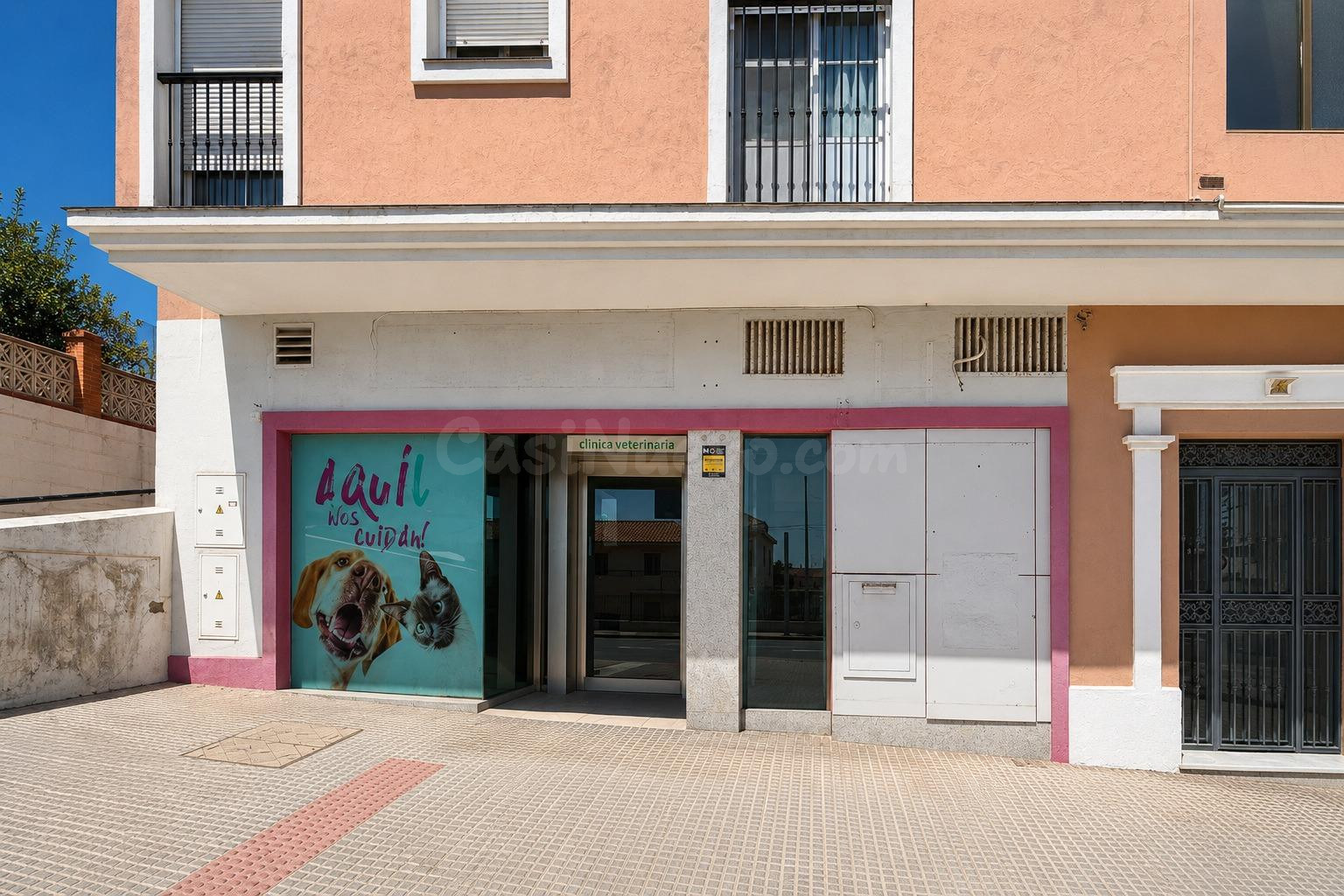 Amplio local comercial de 154 m2 ya compartimentado para des - foto 4