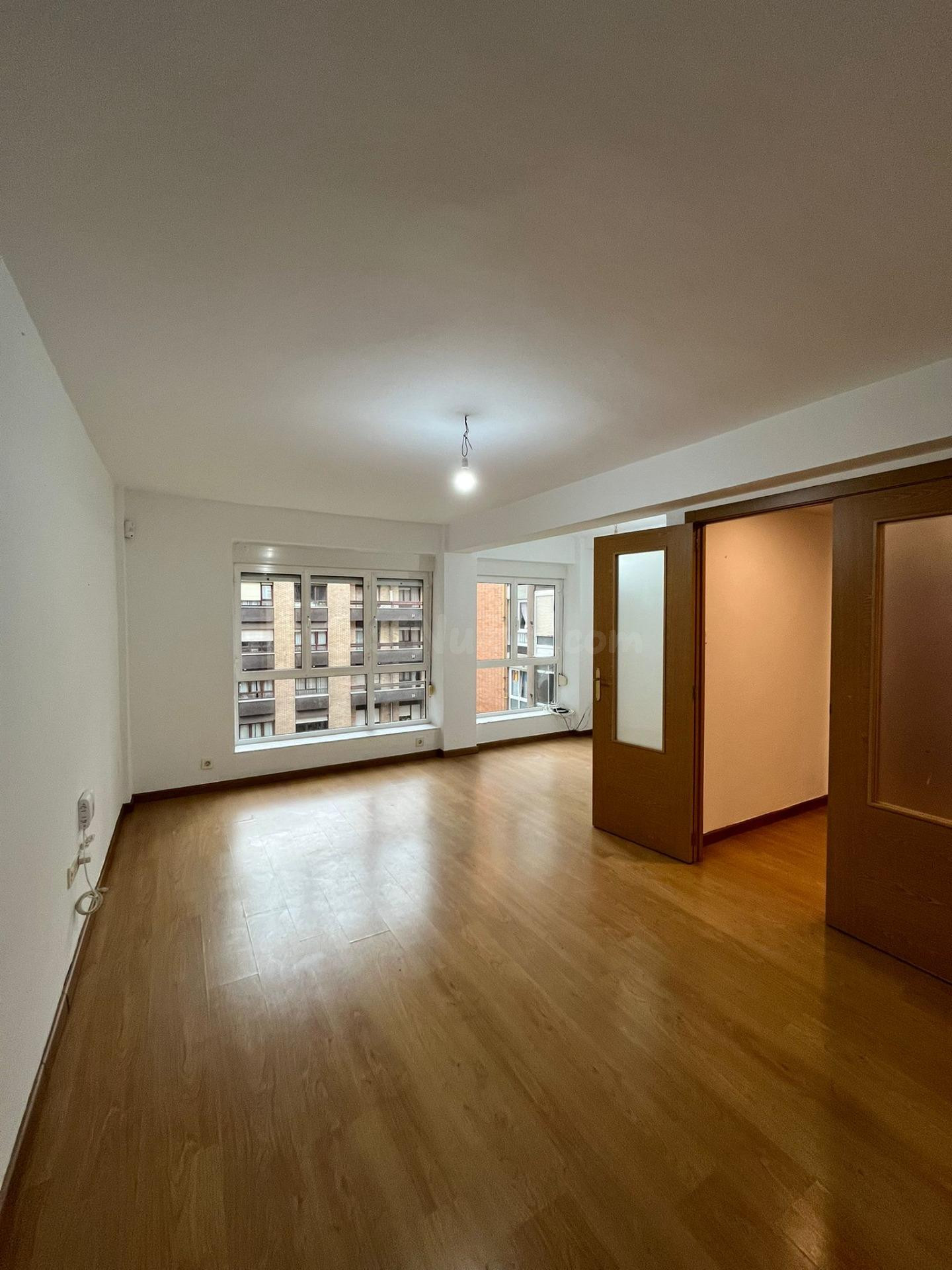 PISO EN VENTA EN PLAYA DE SAN LORENZO, DE GIJÓN