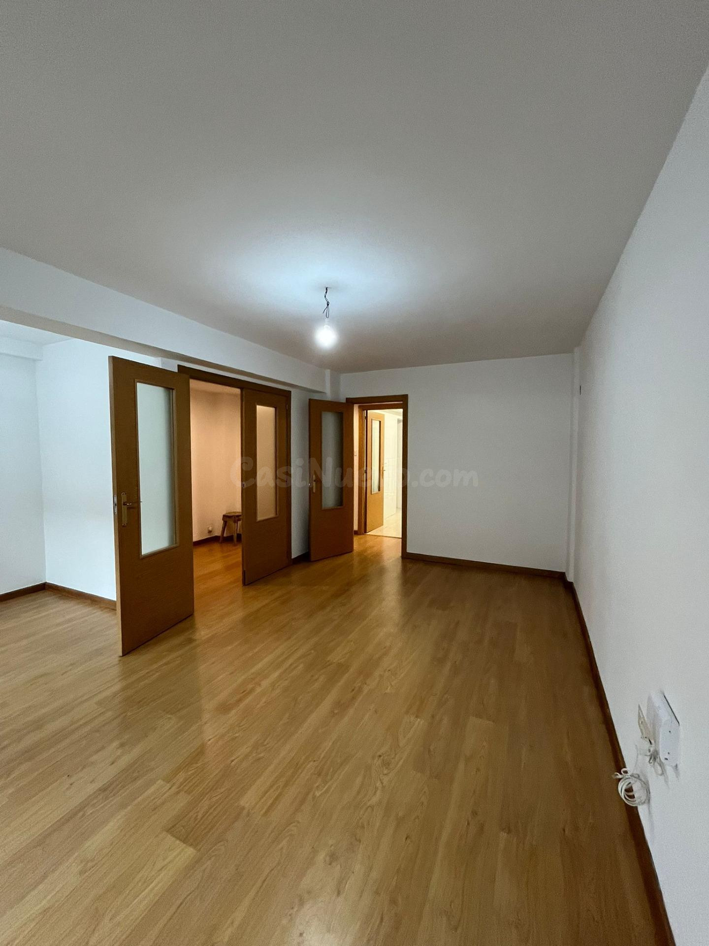 PISO EN VENTA EN PLAYA DE SAN LORENZO, DE GIJÓN - foto 3