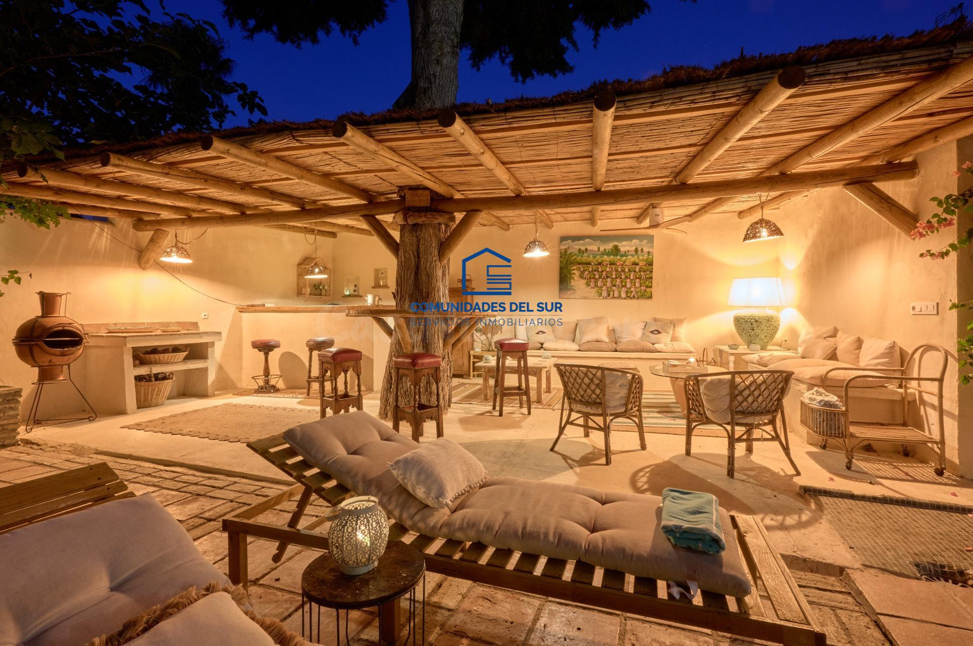 EXCLUSIVA VILLA DE LUJO EN VISTAHERMOSA - foto 4