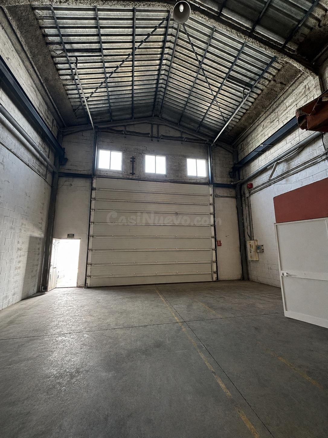 Nave industrial de gran altura en el Polígono El Torno - foto 3