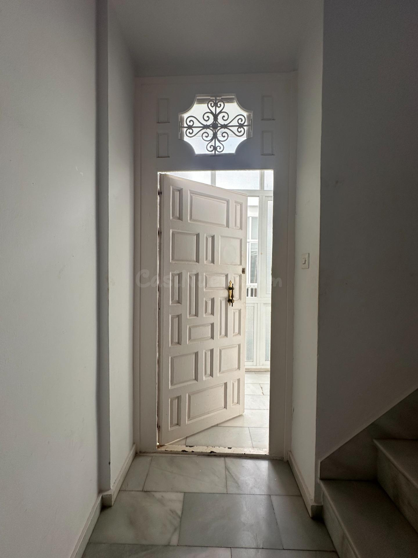 CASA SEÑORIAL DE 1888 EN PLENO CENTRO DE CÁDIZ CON OPCION A  - foto 4