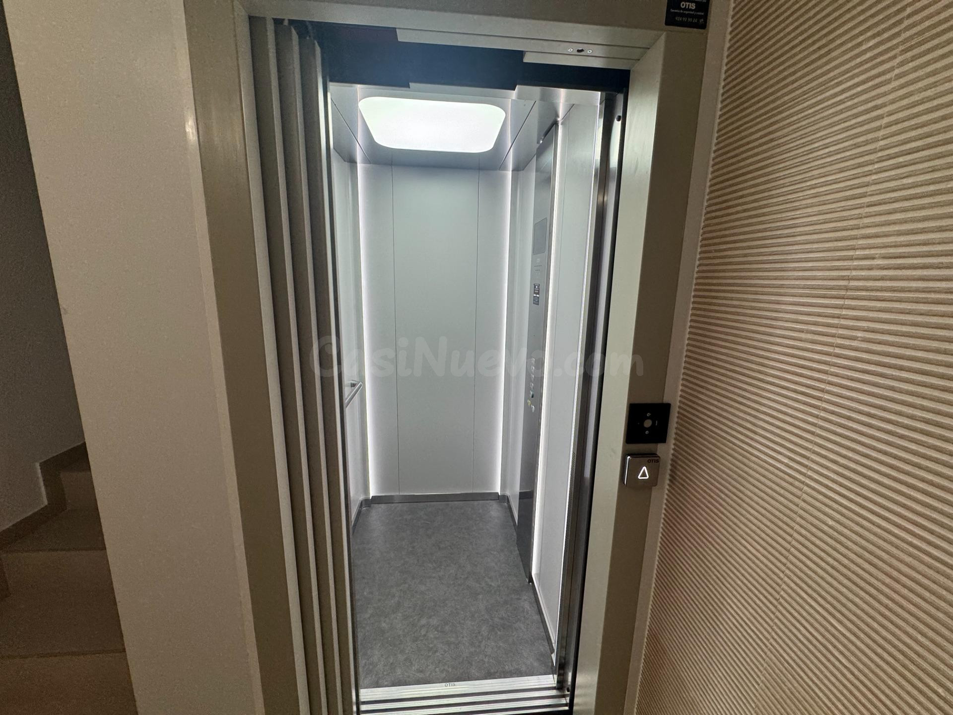 PISO EN VENTA A 200 METROS DE LA ESTACIÓN DE RENFE - foto 3
