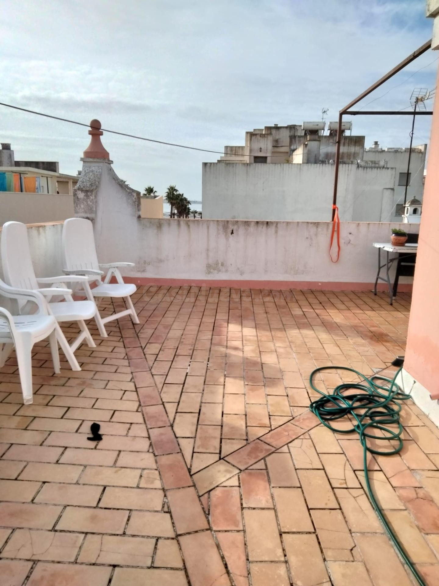 Gran Adosado de 4 Dorms. con Solárium - Centro Puerto Real - foto 2