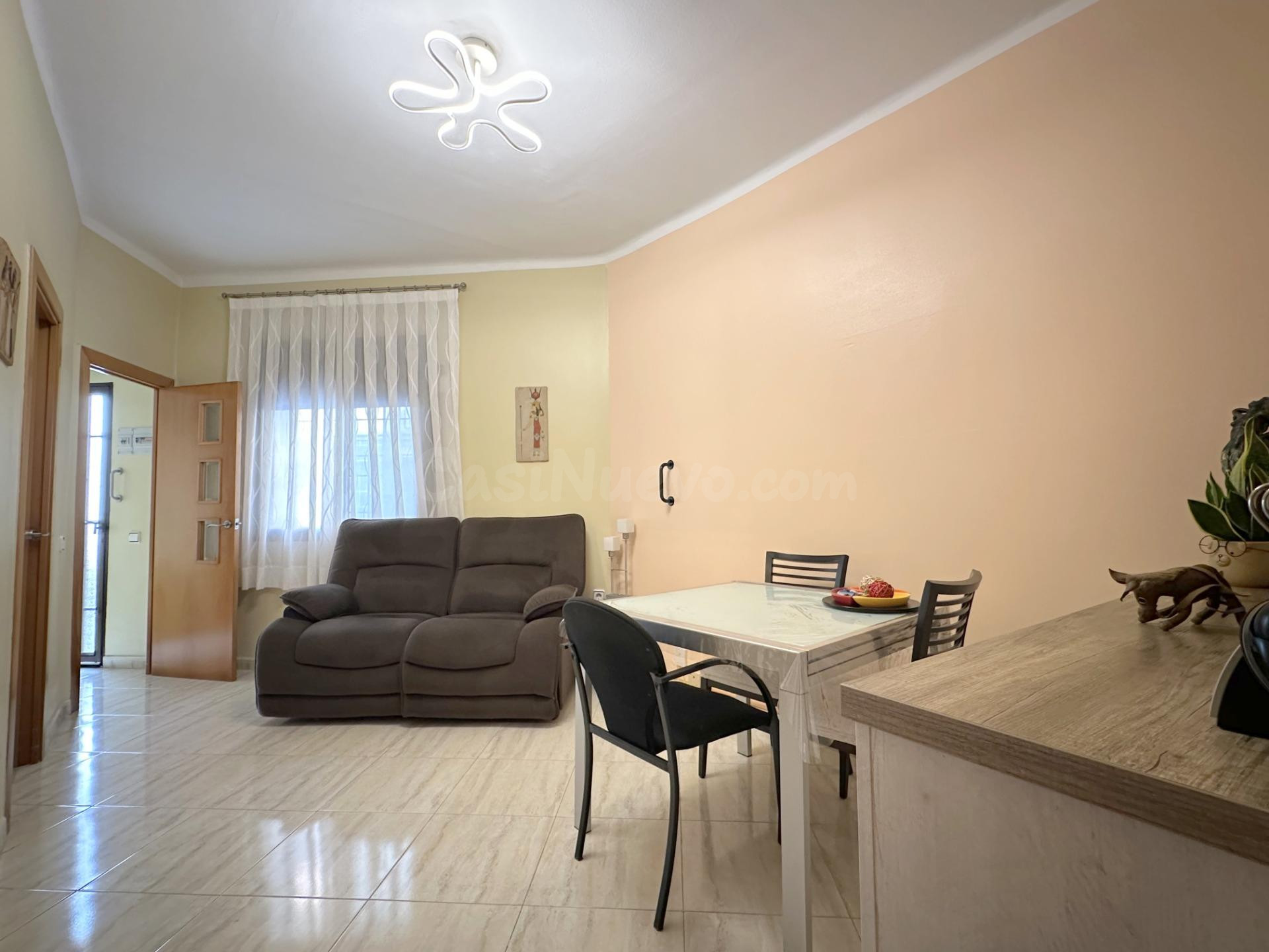 Planta baja con acceso independiente - foto 4