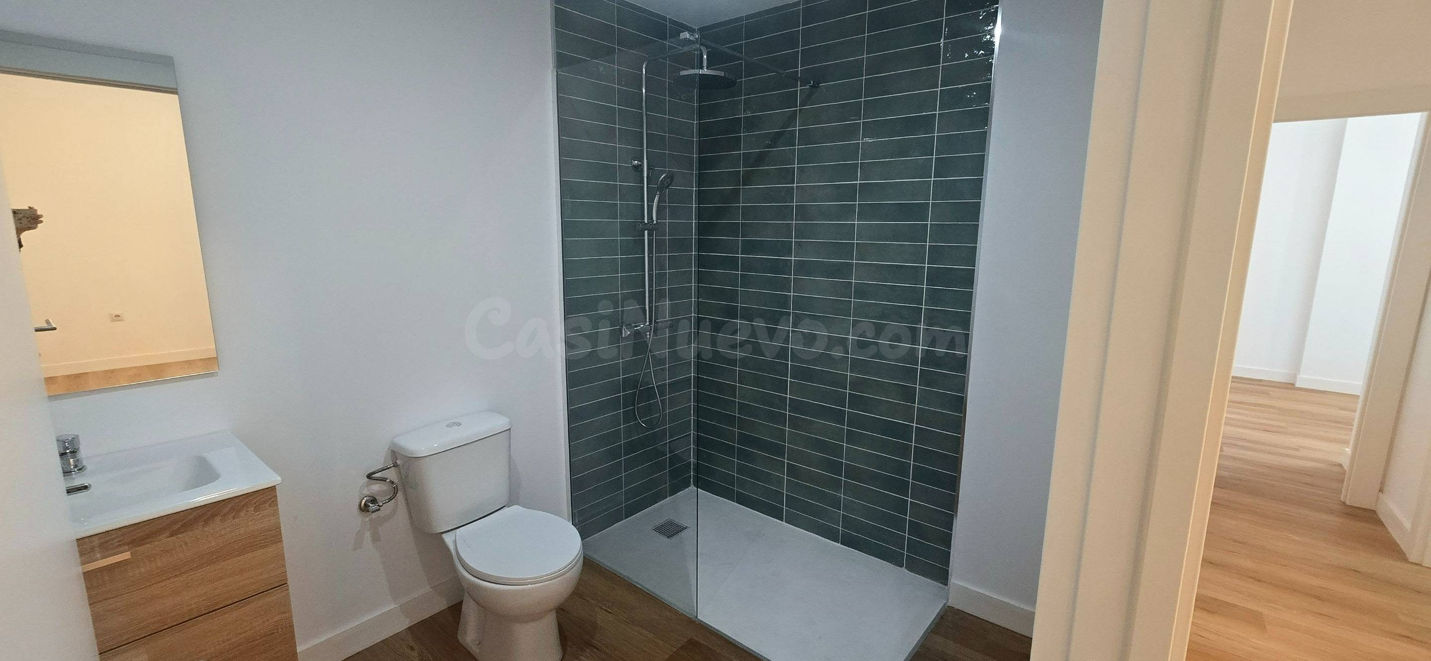 ¡Oportunidad en La Isleta! Piso reformado de 2 dormitorios l - foto 3