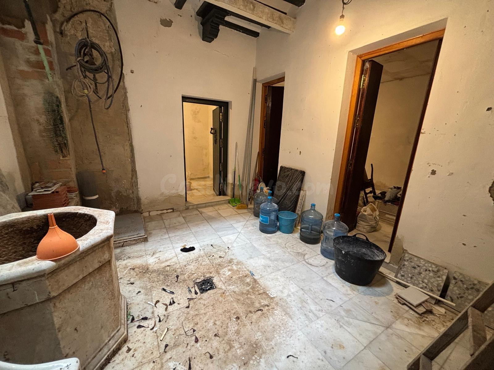 ¡Oportunidad en San Antonio! Planta baja diáfana con patio p - foto 3