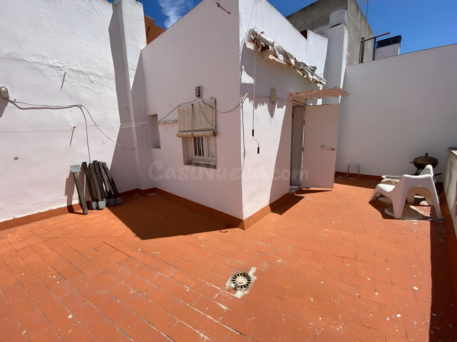 EDIFICIO EN VENTA EN EL PÓPULO, CÁDIZ – Vivienda y Local - foto 5