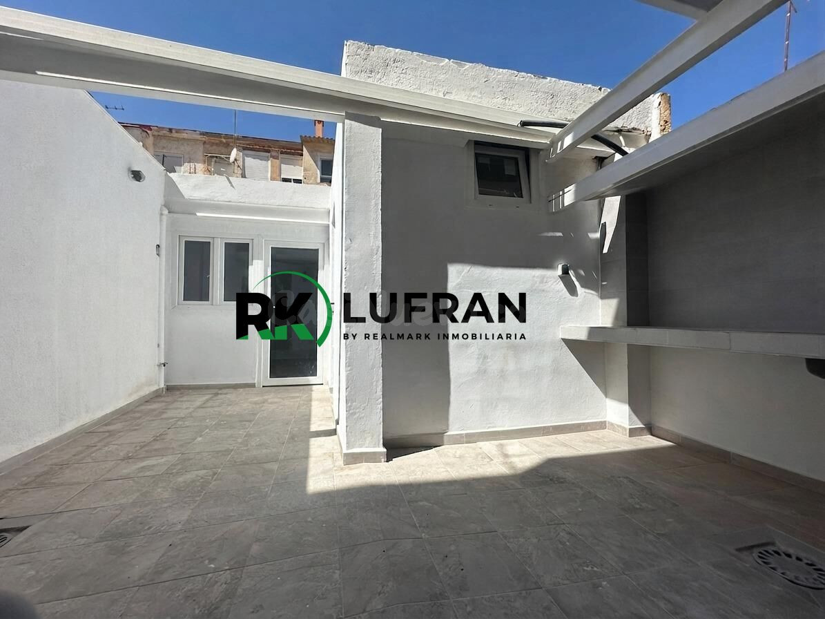 BAJO CON PATIO A LA VENTA EN CIUDAD DE ASÍS - ALICANTE - foto 2