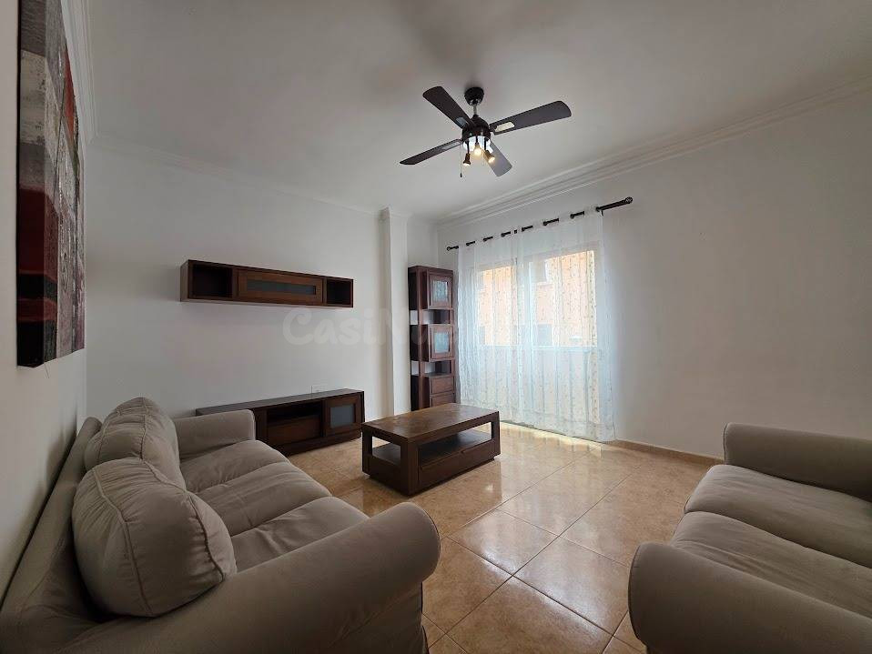 ¡Tu hogar junto a Las Canteras! Luminoso piso de 3 habitacio - foto 4