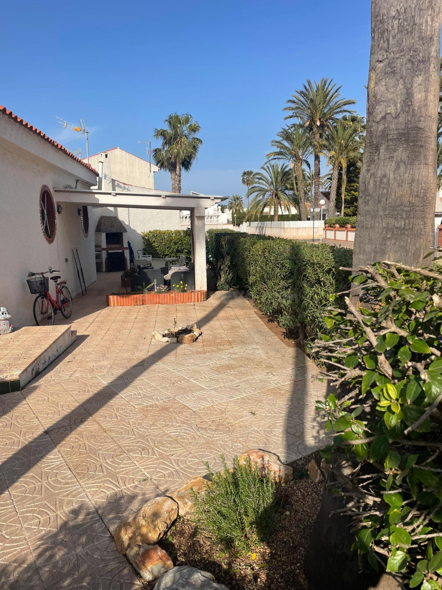 Se alquila Bungalow en residencial Estrella de Mar, Los Urru