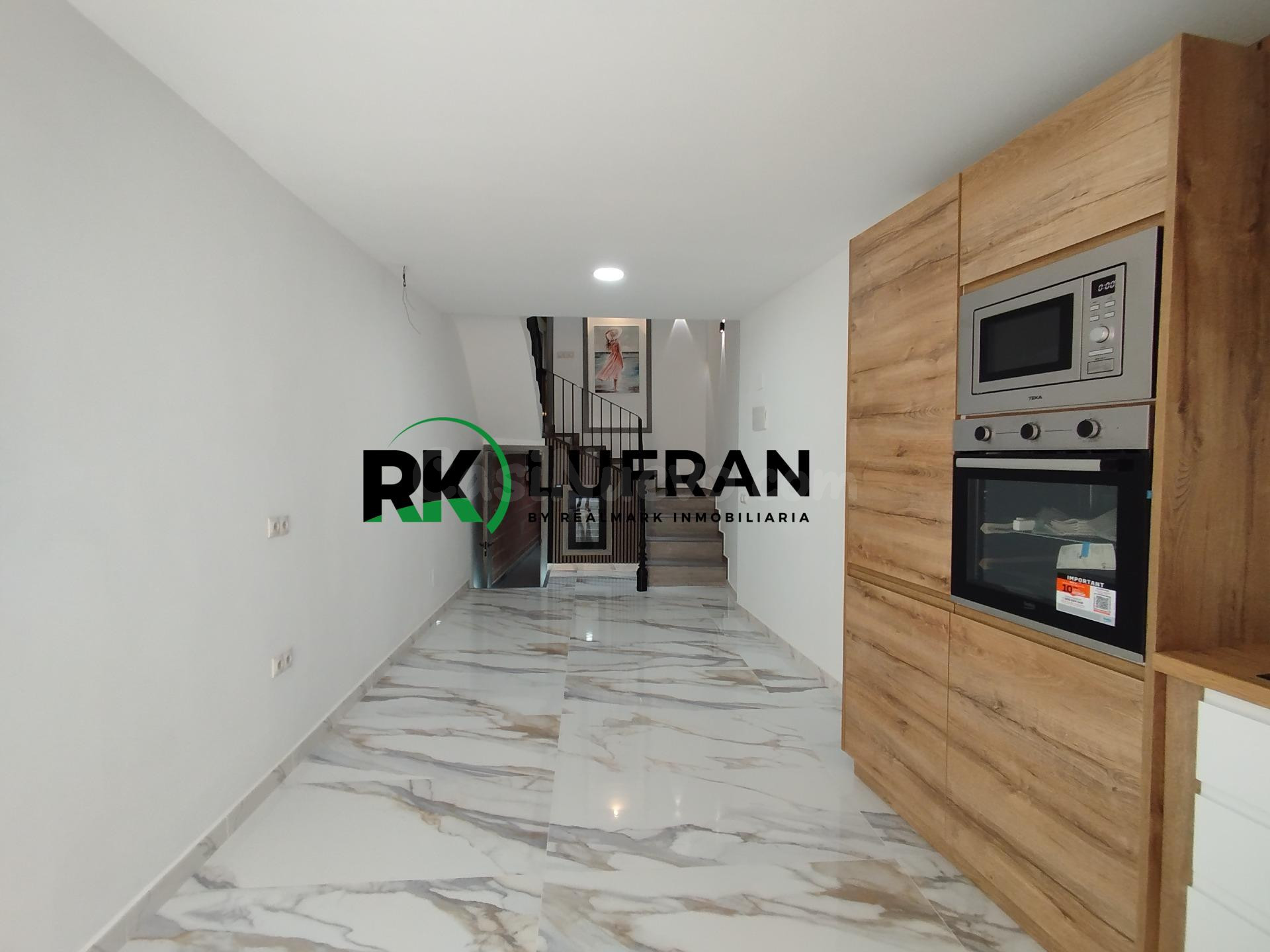 SE VENDE CASA EN JIJONA. LICENCIA TURÍSTICA ALICANTE - foto 2