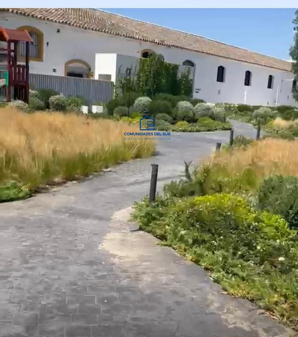 Exclusivo piso A ESTRENAR en casco de bodega con piscina y g - foto 2
