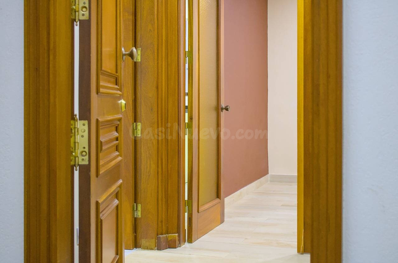 Piso muy funcional en alquiler en plena avenida José Mesa y  - foto 4