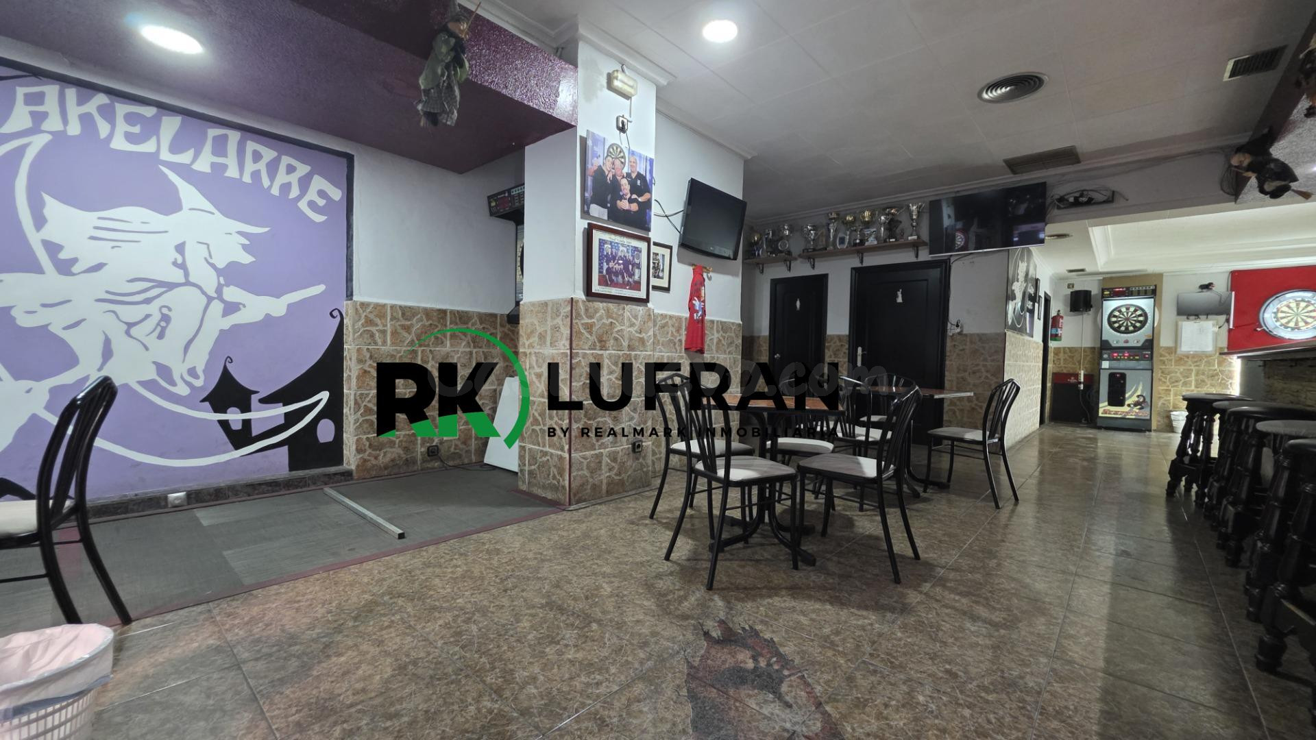 LOCAL EN VENTA CON LICENCIA DE CAFETERIA EN CAROLINAS ALTAS  - foto 4