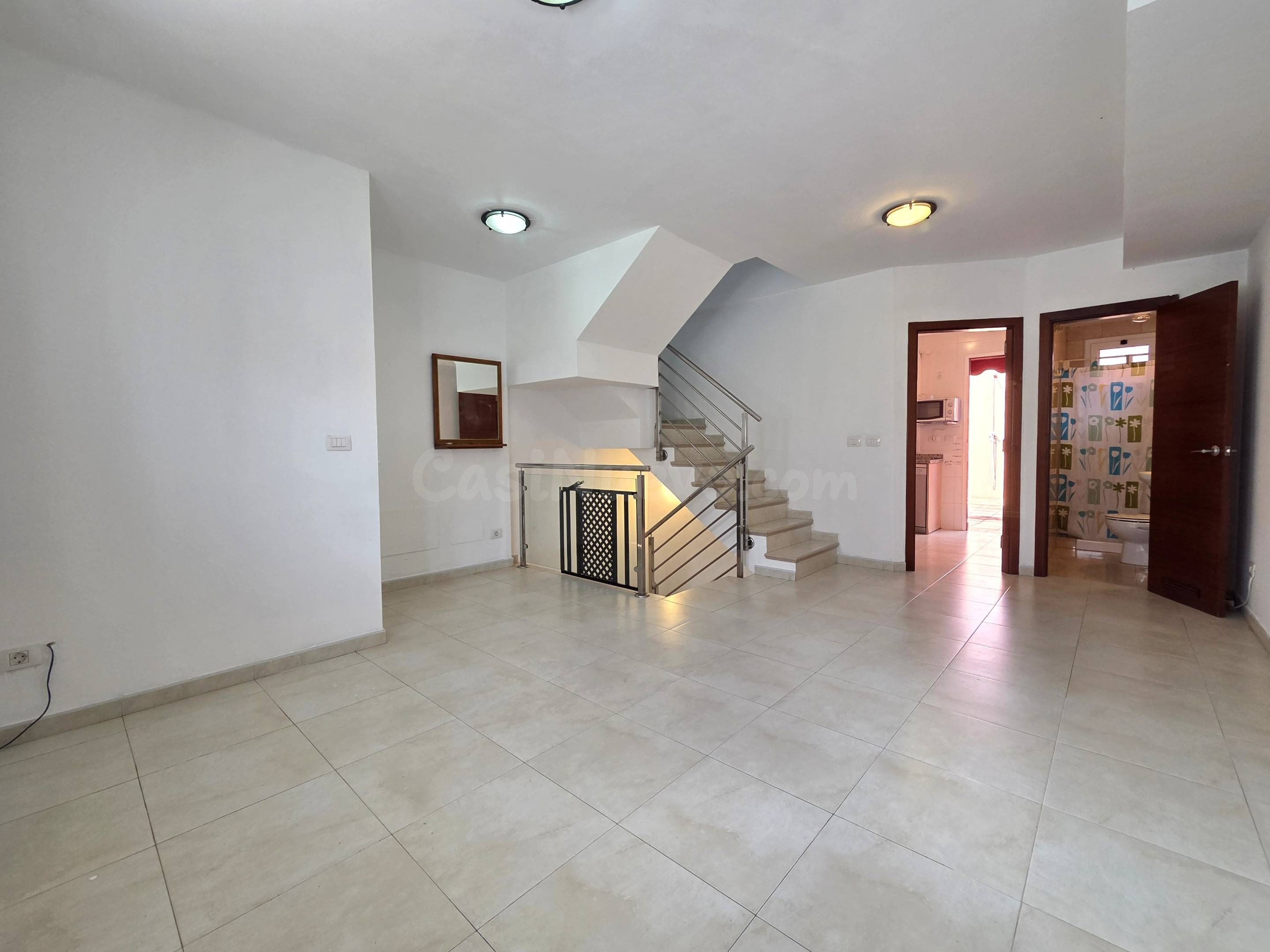 A la venta estupendo triplex en Los Portales (Arucas) - foto 2