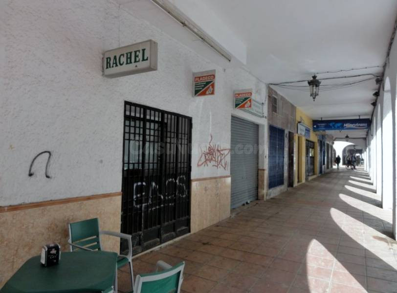 Local comercial en Calle José Artes de arcos - foto 2