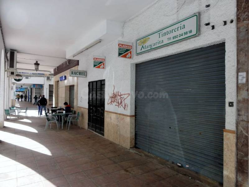 Local comercial en Calle José Artes de arcos - foto 3