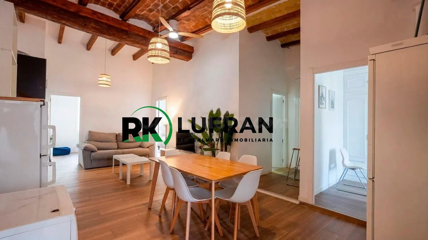 PISO A LA VENTA CON VISTAS AL CASTILLO EN EL CASCO ANTIGUO D - foto 5