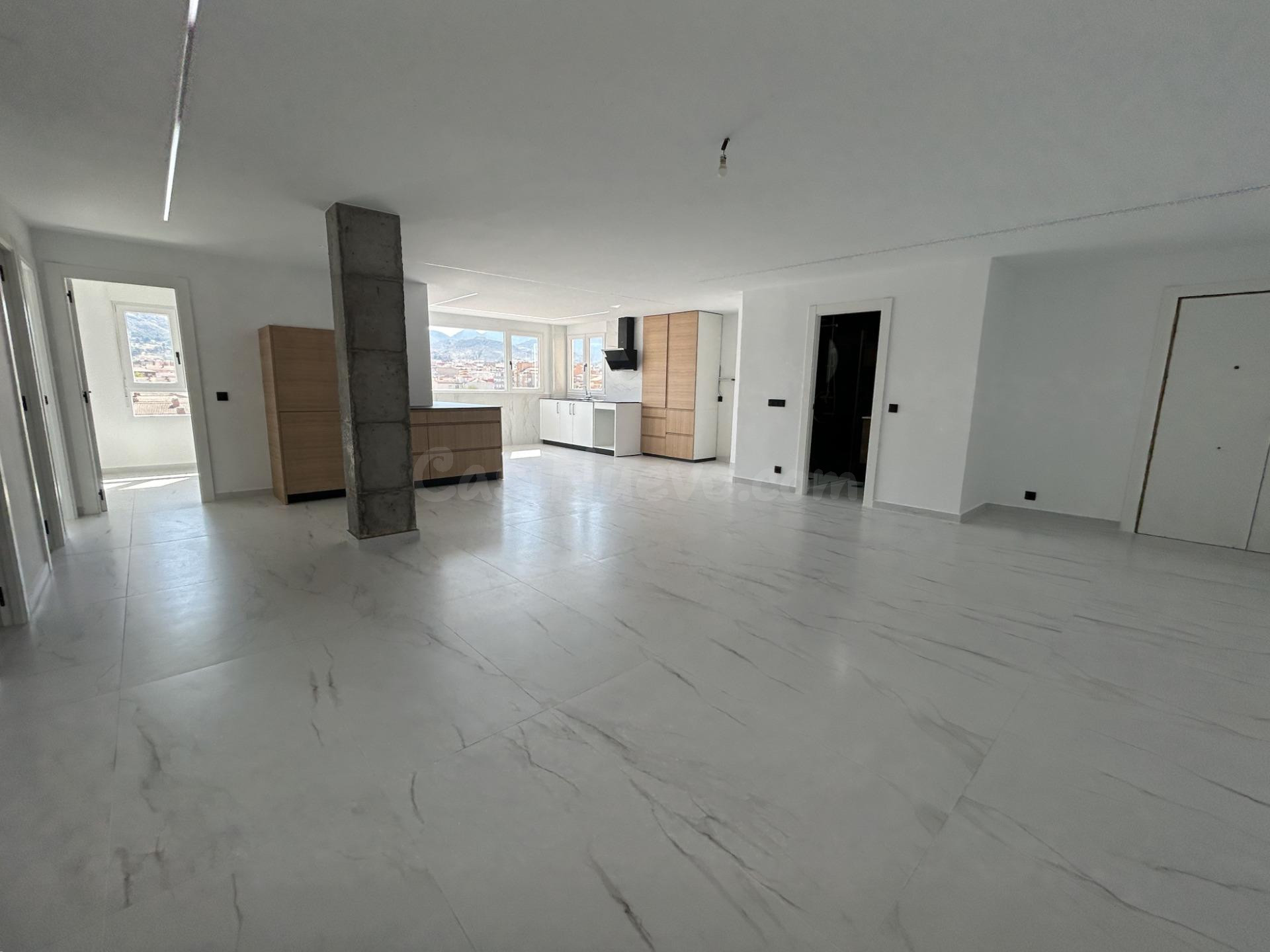 PISO CON GARAJE EN ELDA.ALICANTE - foto 3