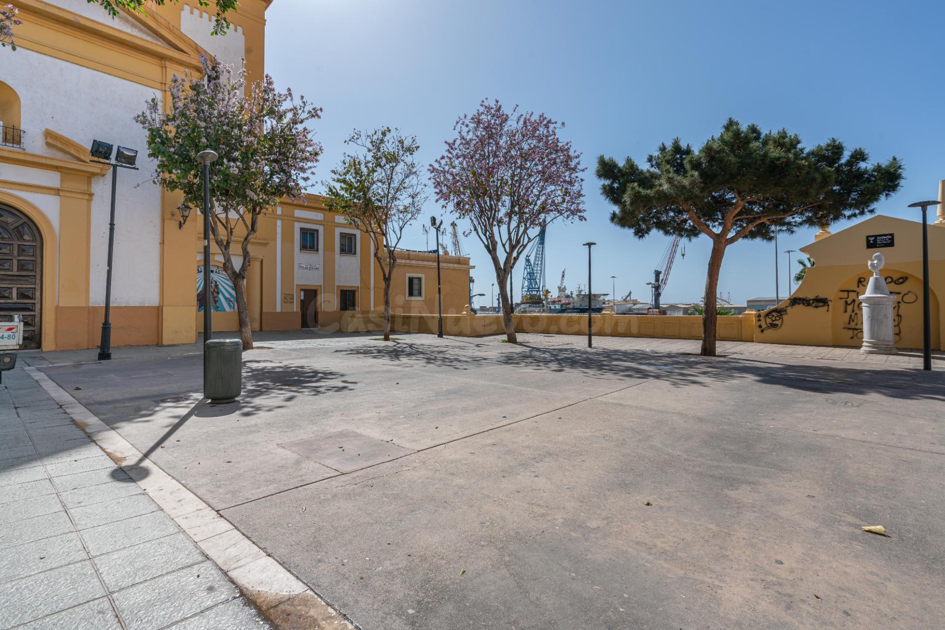 ¡Gran Oportunidad de Inversión en Almería! - foto 3