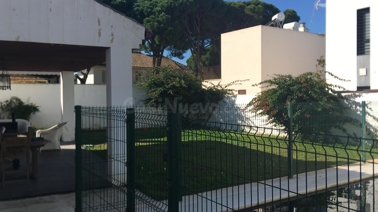 EXCLUSIVO CHALET INDEPENDIENTE EN VALDELAGRANA - foto 3