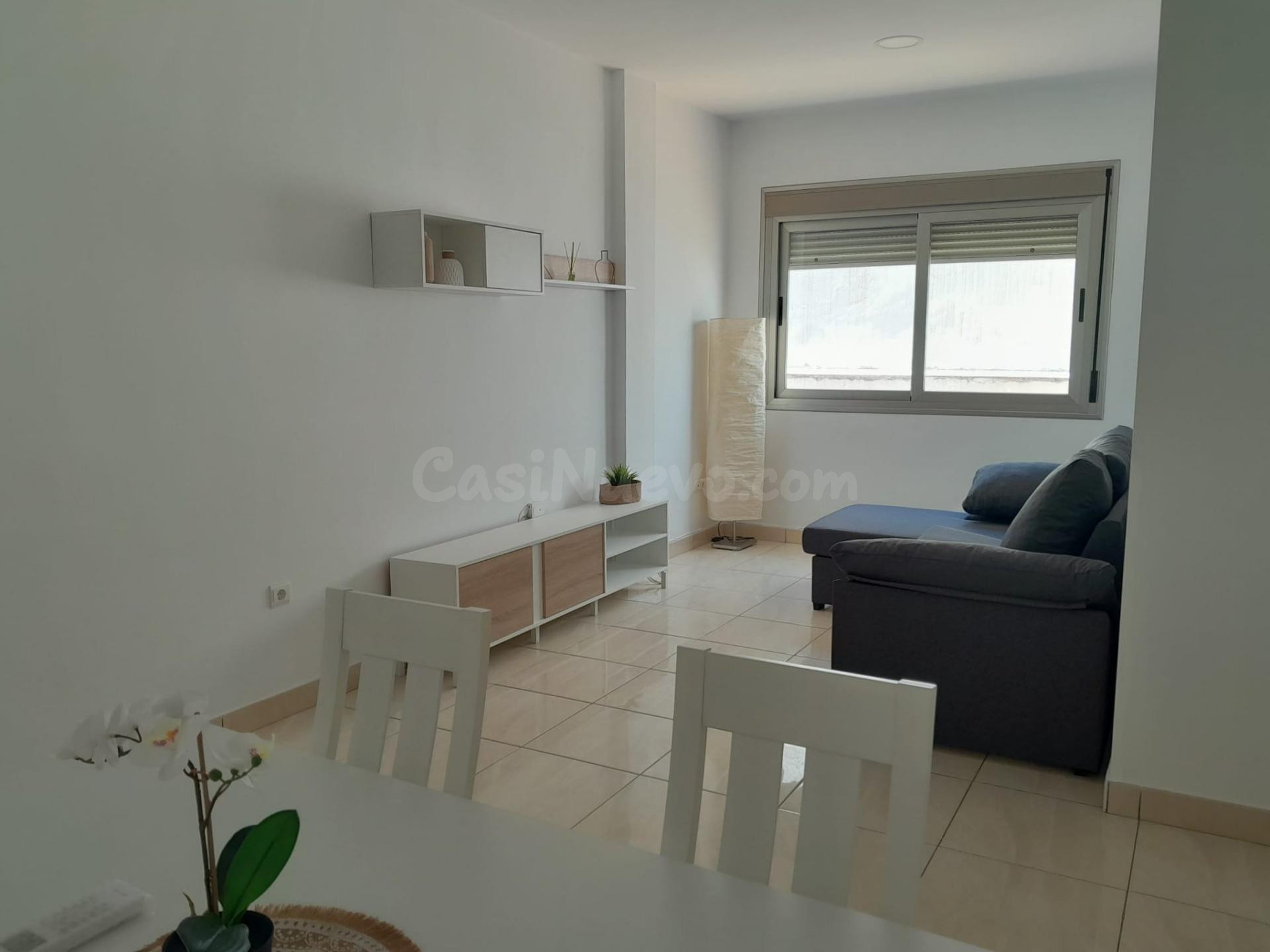 PRECIOSO APARTAMENTO EN ALQUILER EN EL CENTRO DE JEREZ - foto 2