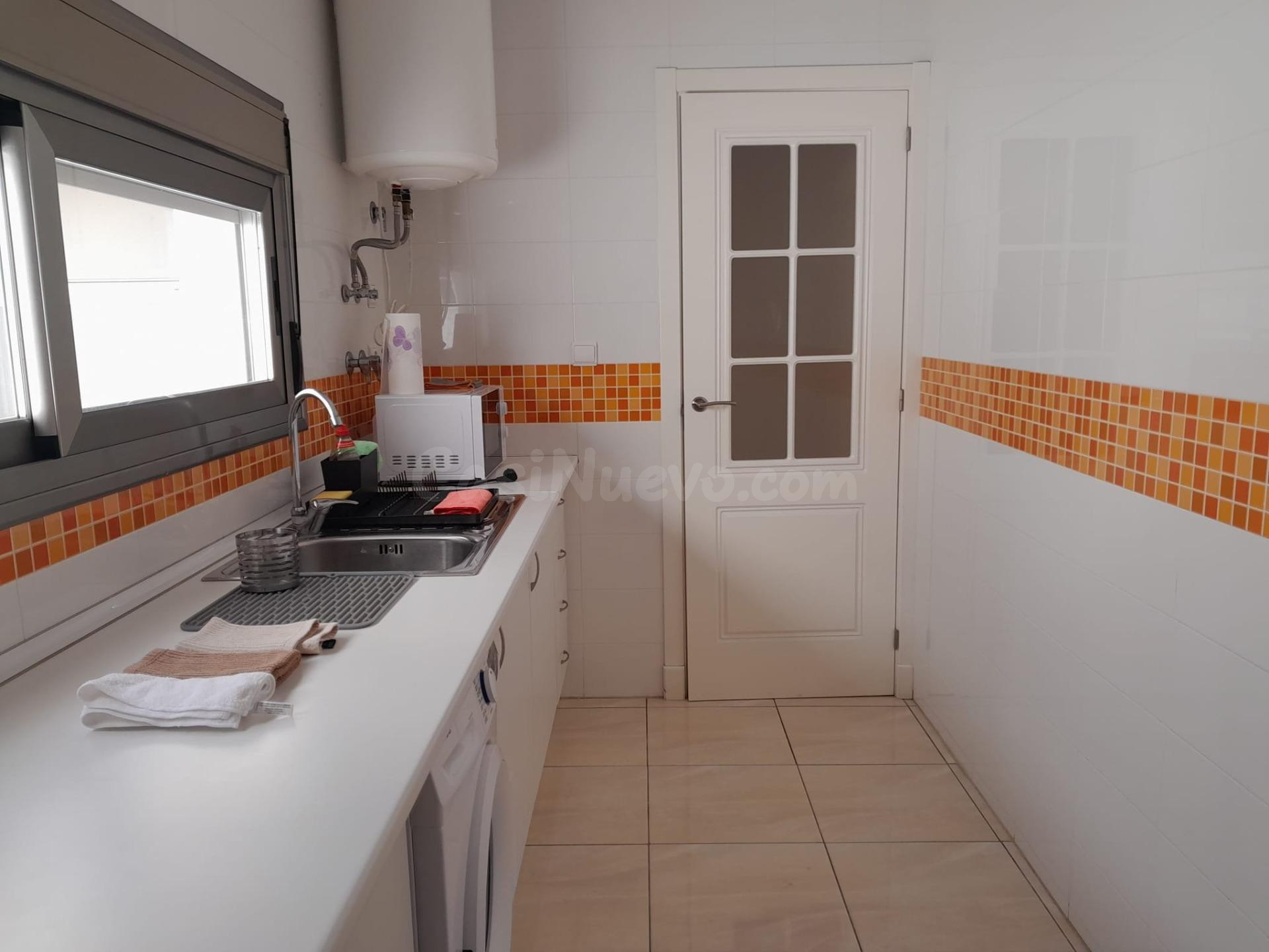PRECIOSO APARTAMENTO EN ALQUILER EN EL CENTRO DE JEREZ - foto 4