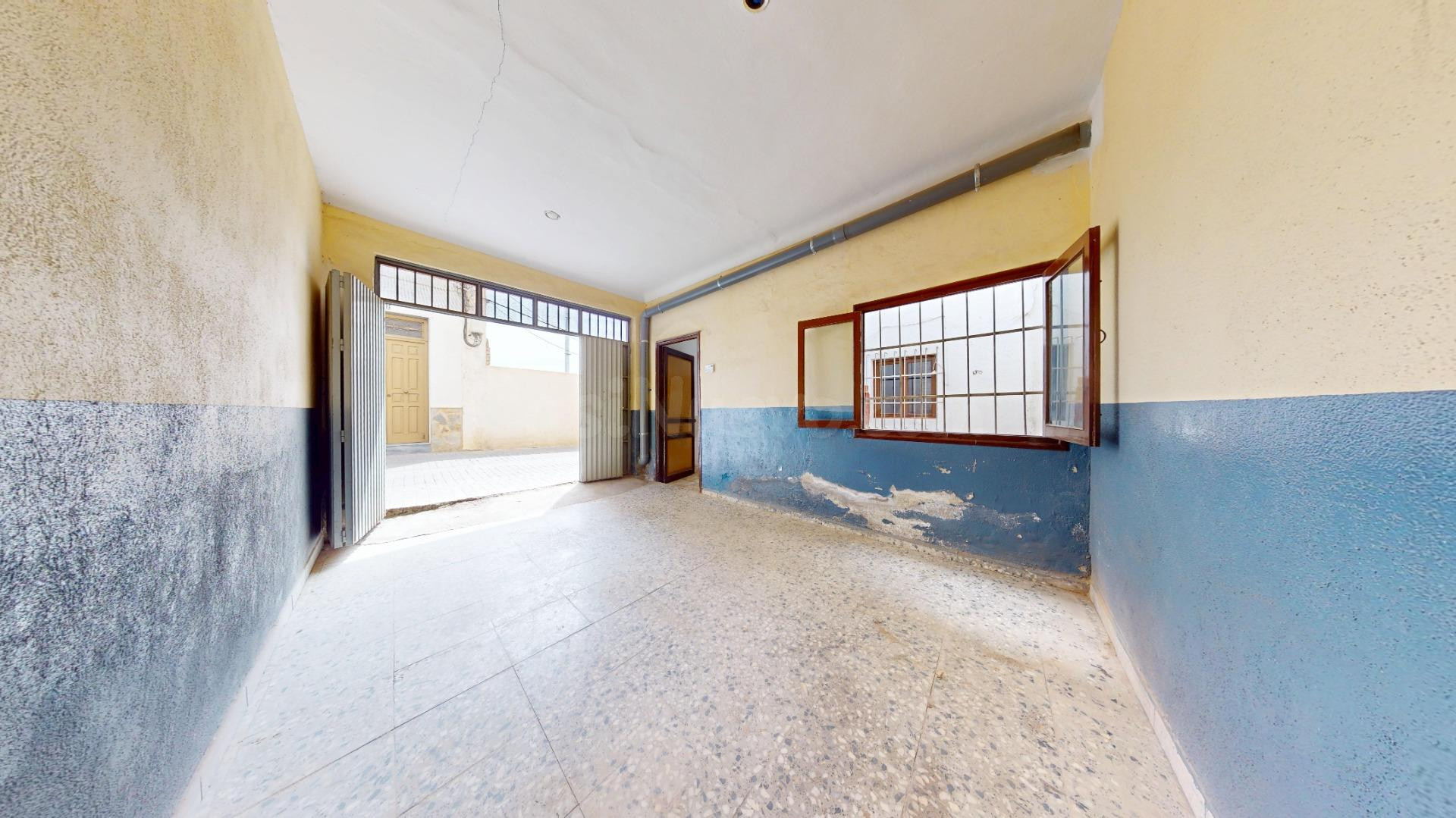 Casa de 145 m2 en Berja para reformar – gran potencial y ubi - foto 5