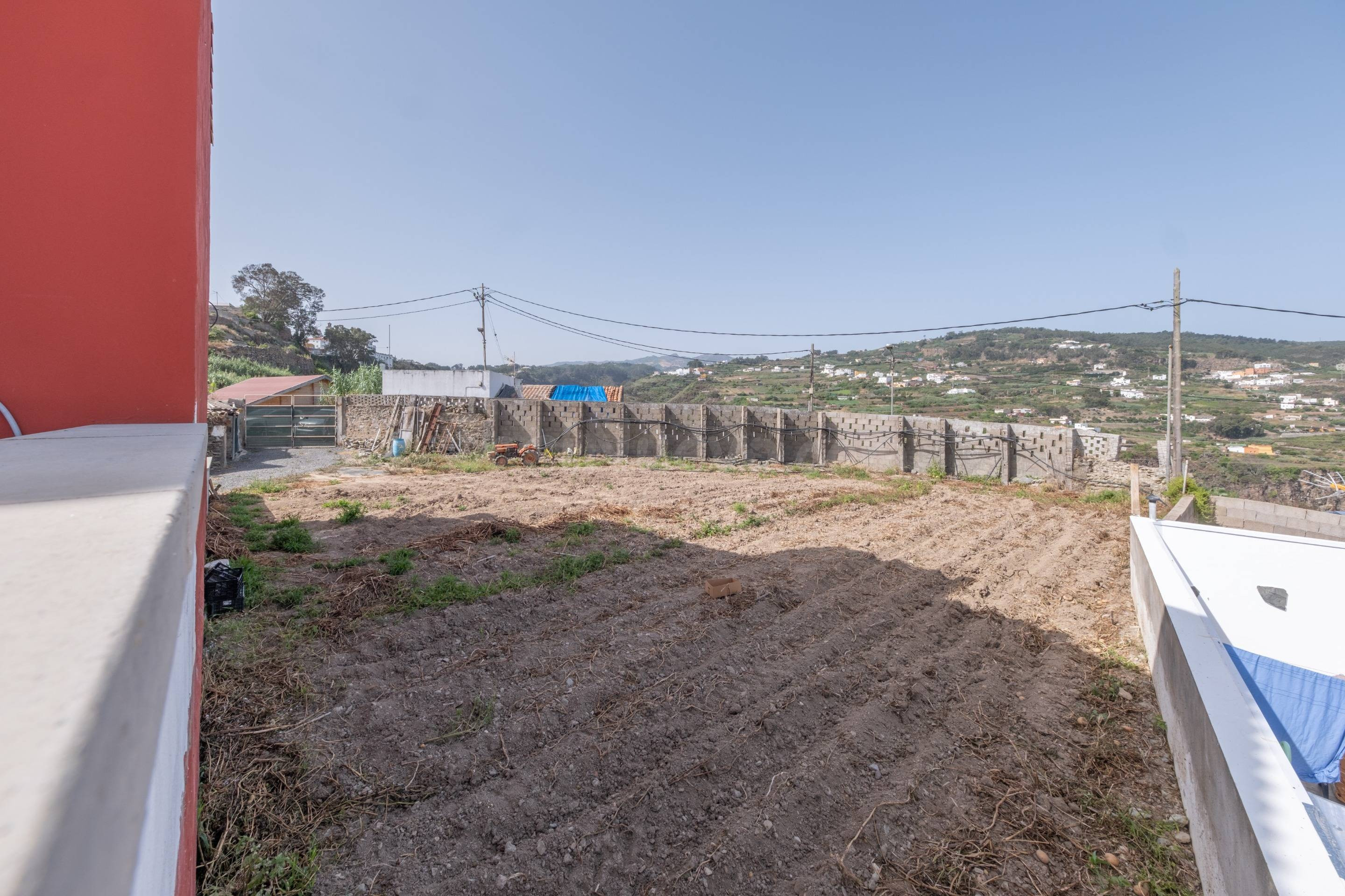 Exclusiva vivienda de nueva construcción en Moya - foto 4