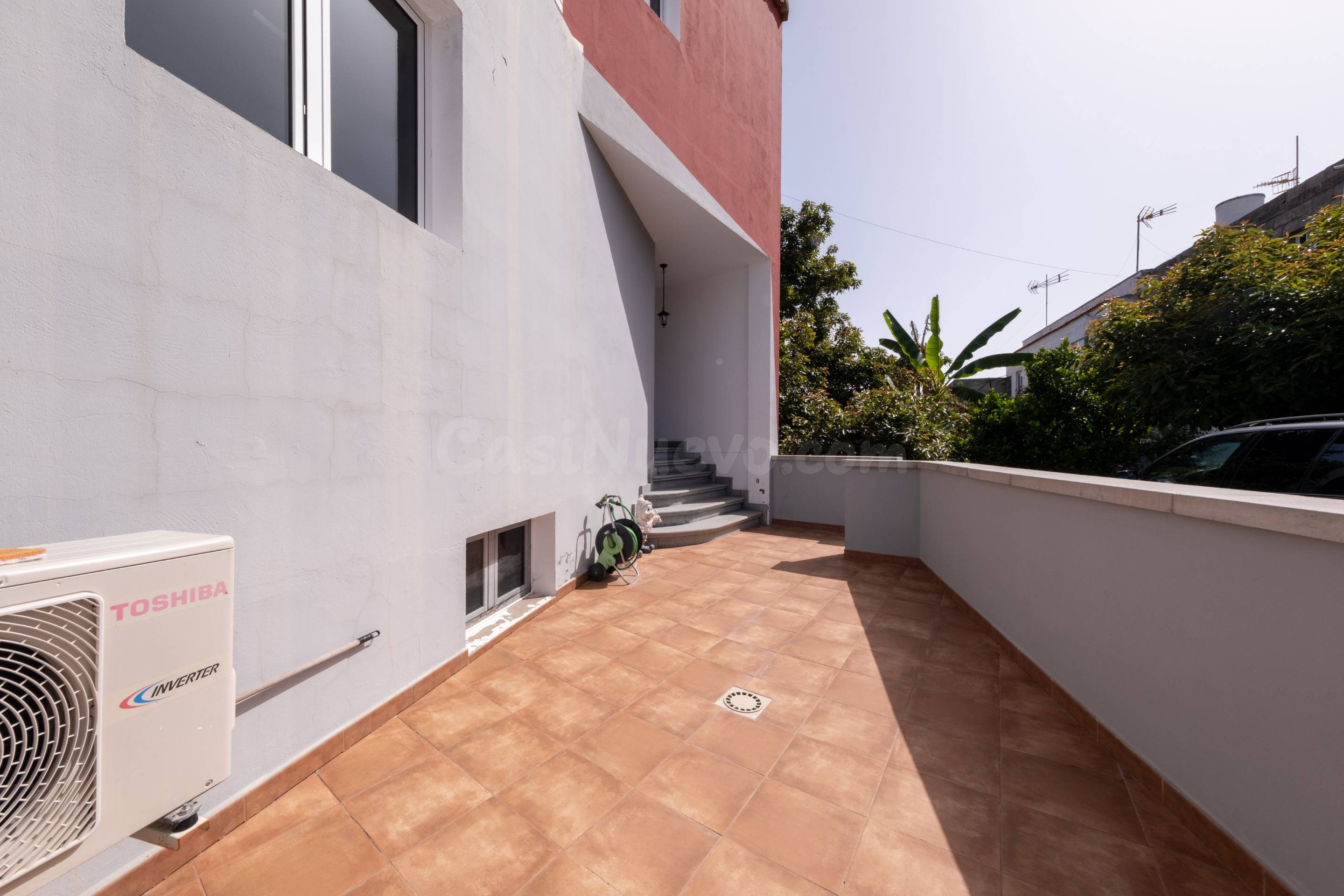 Exclusiva vivienda de nueva construcción en Moya - foto 5
