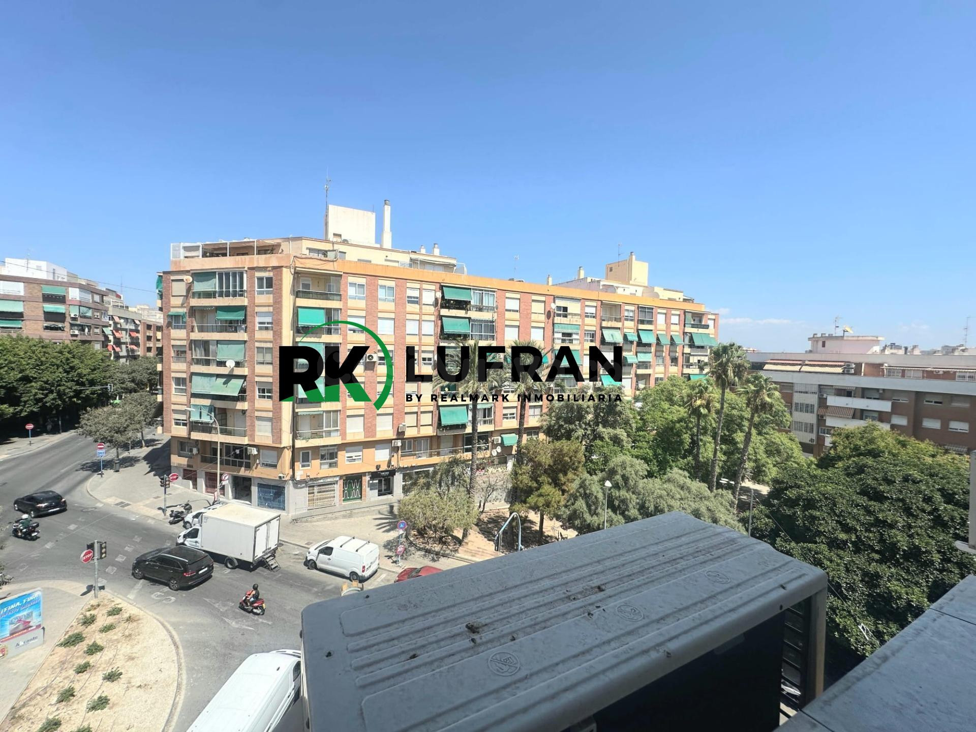 PISO EN VENTA EN ALICANTE- ALTOZANO CAMPOAMOR