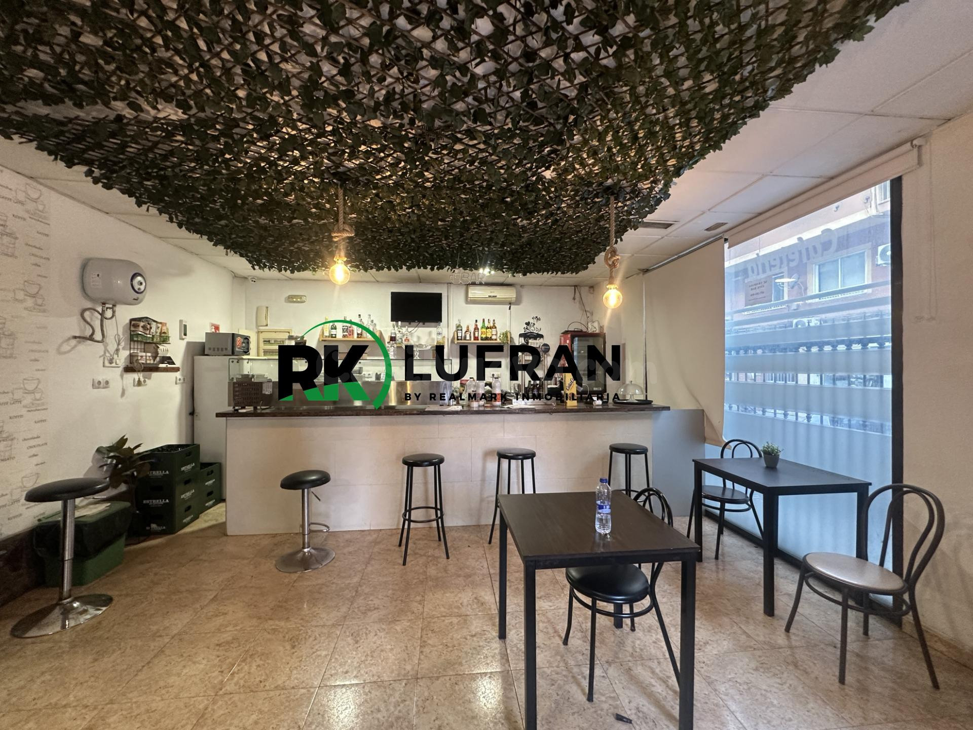 CAFETERIA EN TRASPASO EN ALICANTE - ZONA PLA CAROLINAS